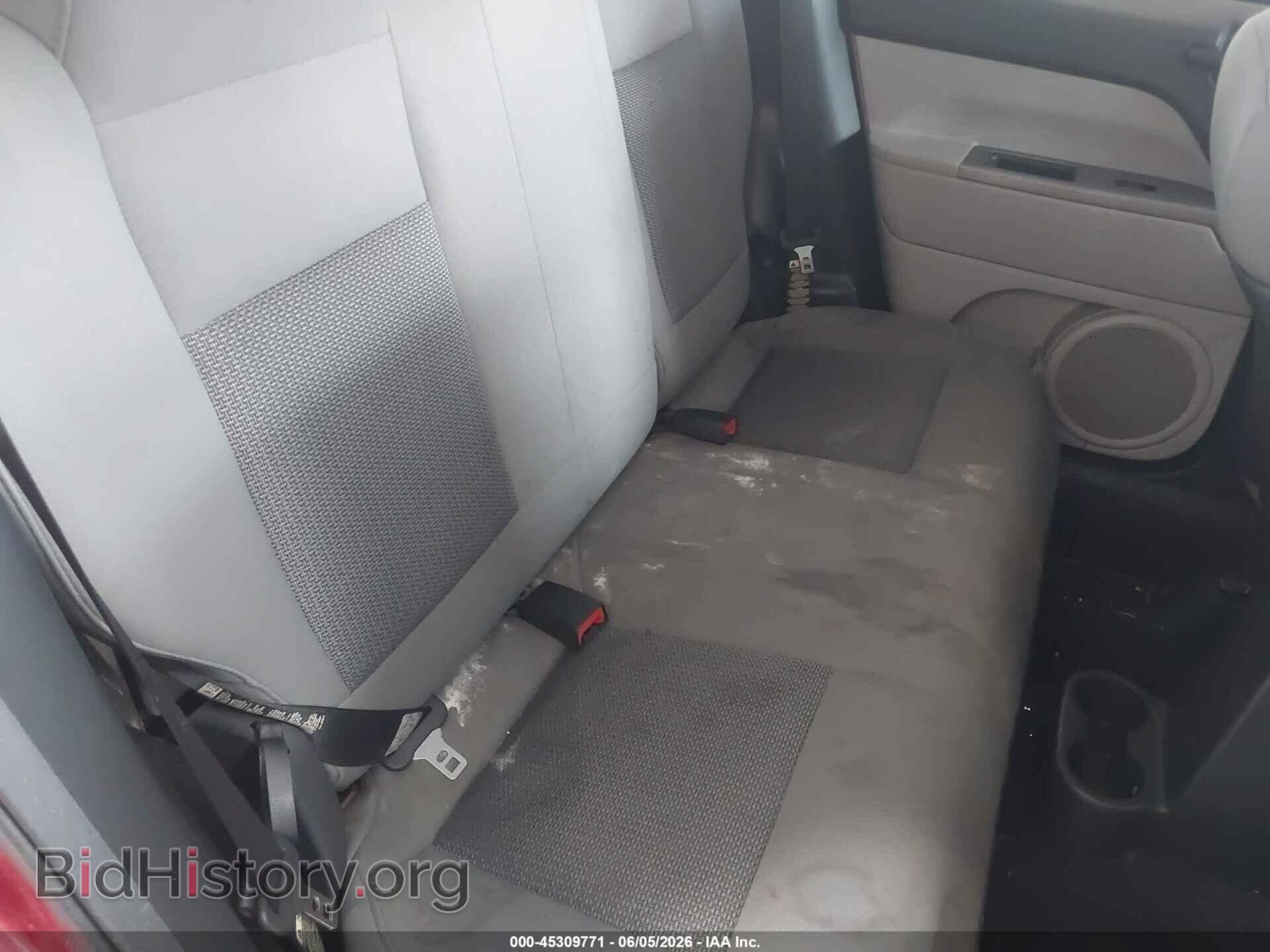 2007 JEEP COMPASS - VIN: 1J8FT47067D391780 - Фото 8