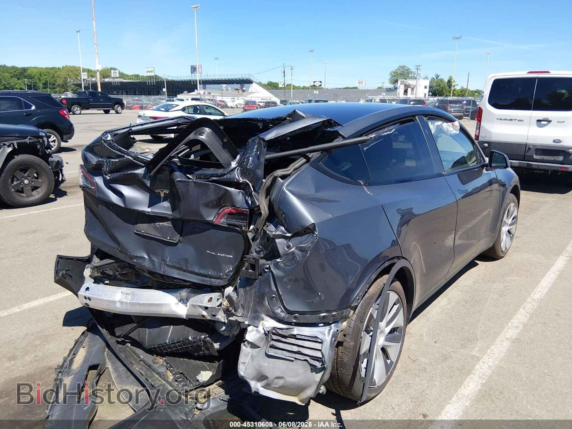 2023 TESLA MODEL Y - VIN: 7SAYGDEE7PF847512 - Фото 4