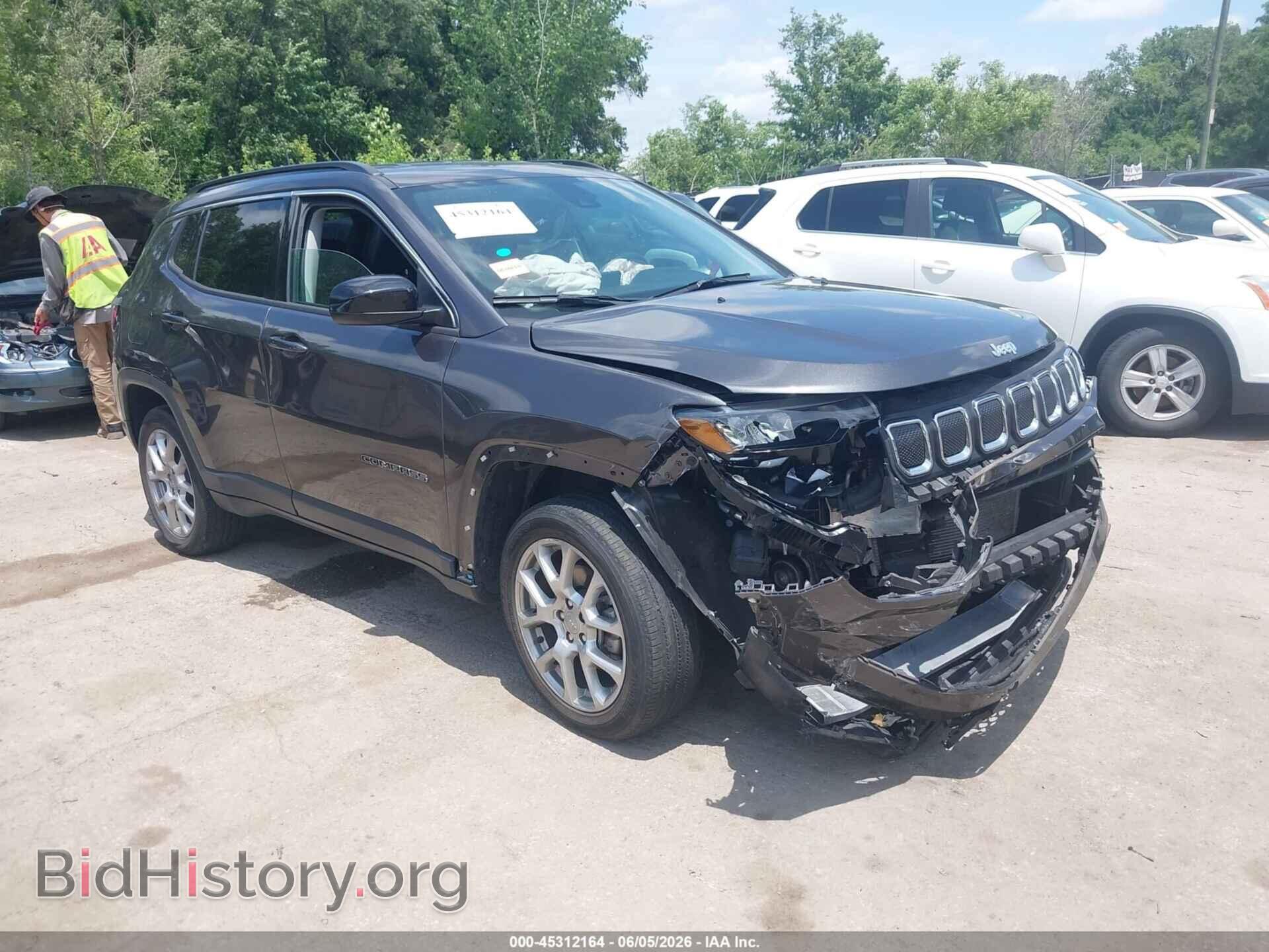Фотография 3C4NJDFB6NT204055 - JEEP COMPASS 2022