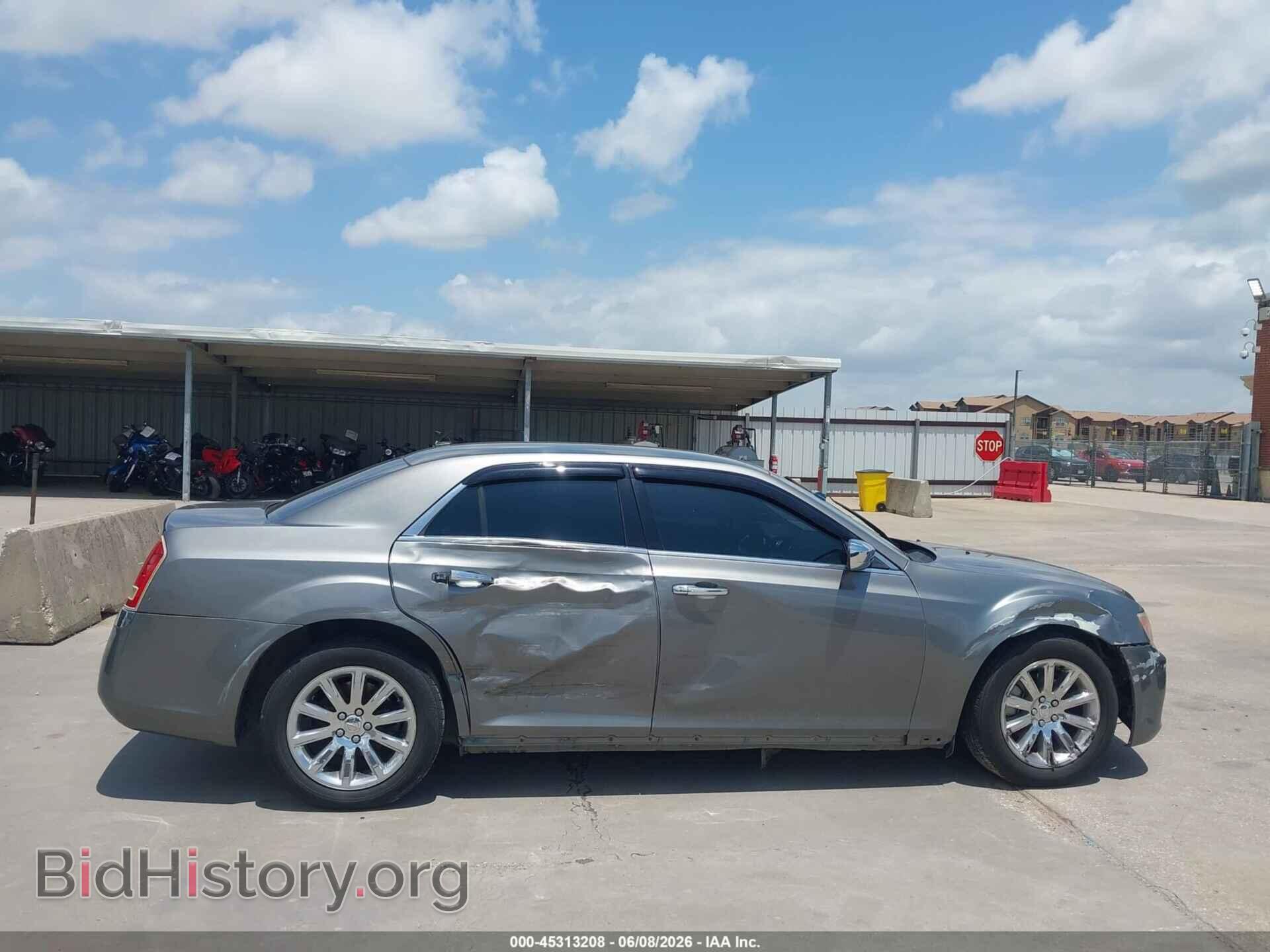 2012 CHRYSLER 300 - VIN: 2C3CCACG3CH205870 - Фото 14