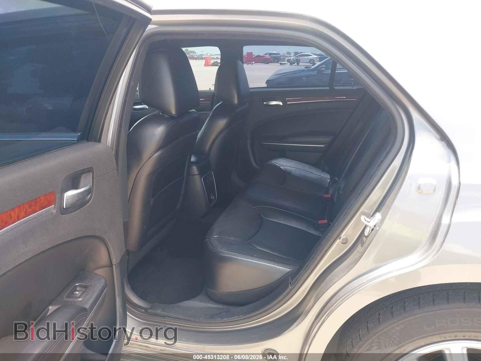 2012 CHRYSLER 300 - VIN: 2C3CCACG3CH205870 - Фото 8