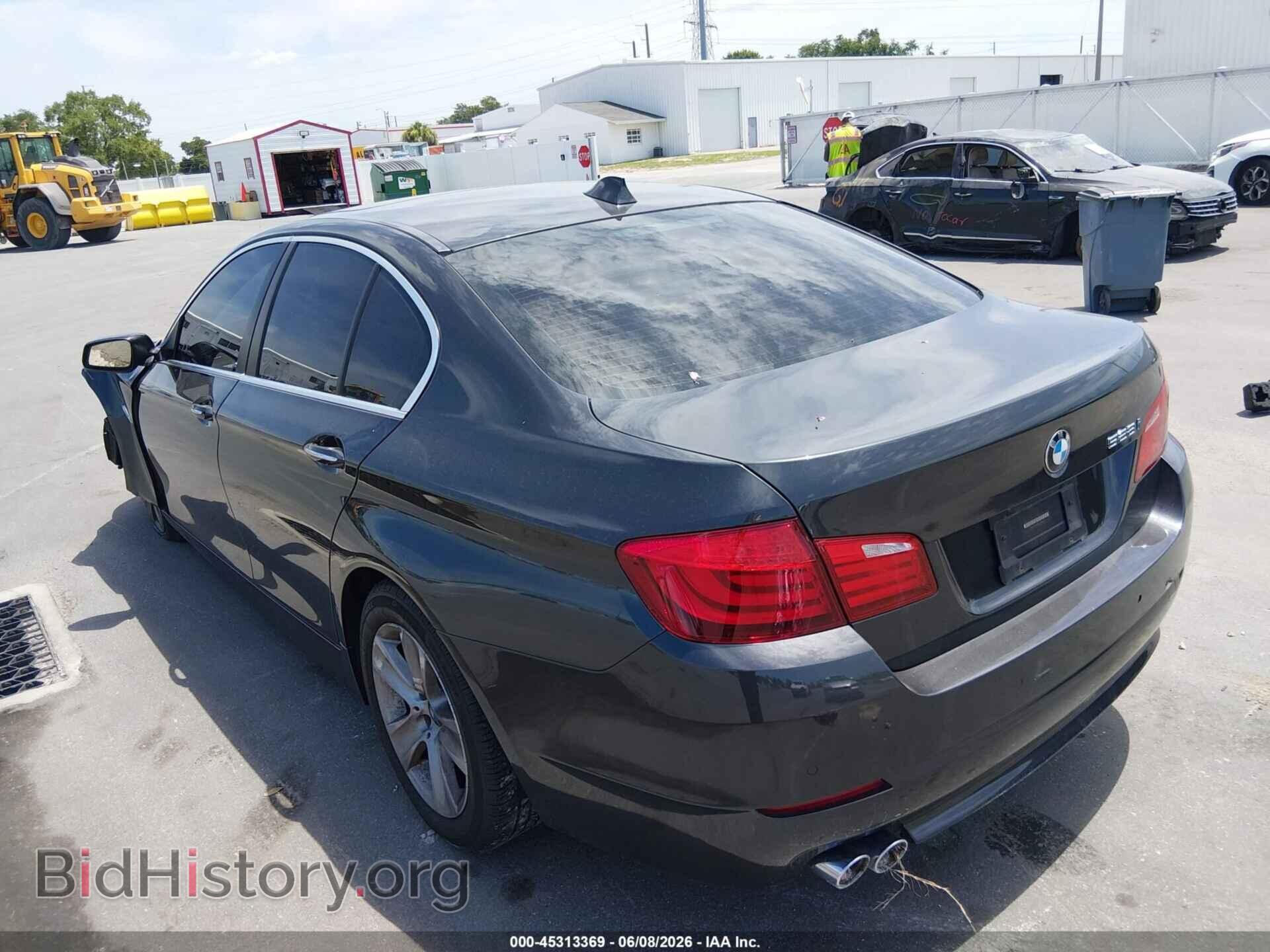 2011 BMW 528I - VIN: WBAFR1C53BC744901 - Фото 3