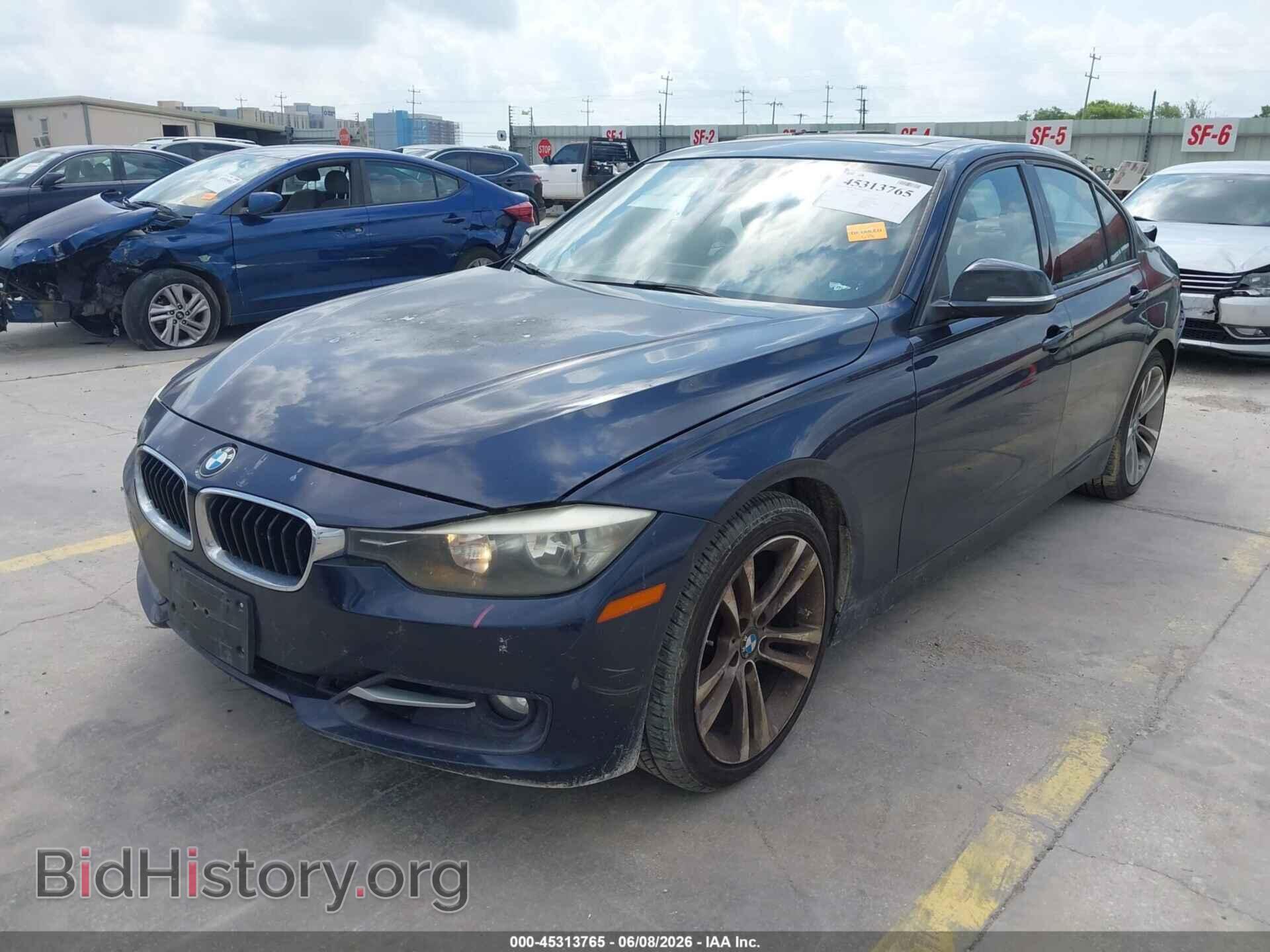 2012 BMW 328I - VIN: WBA3A5C53CF349571 - Photo 2