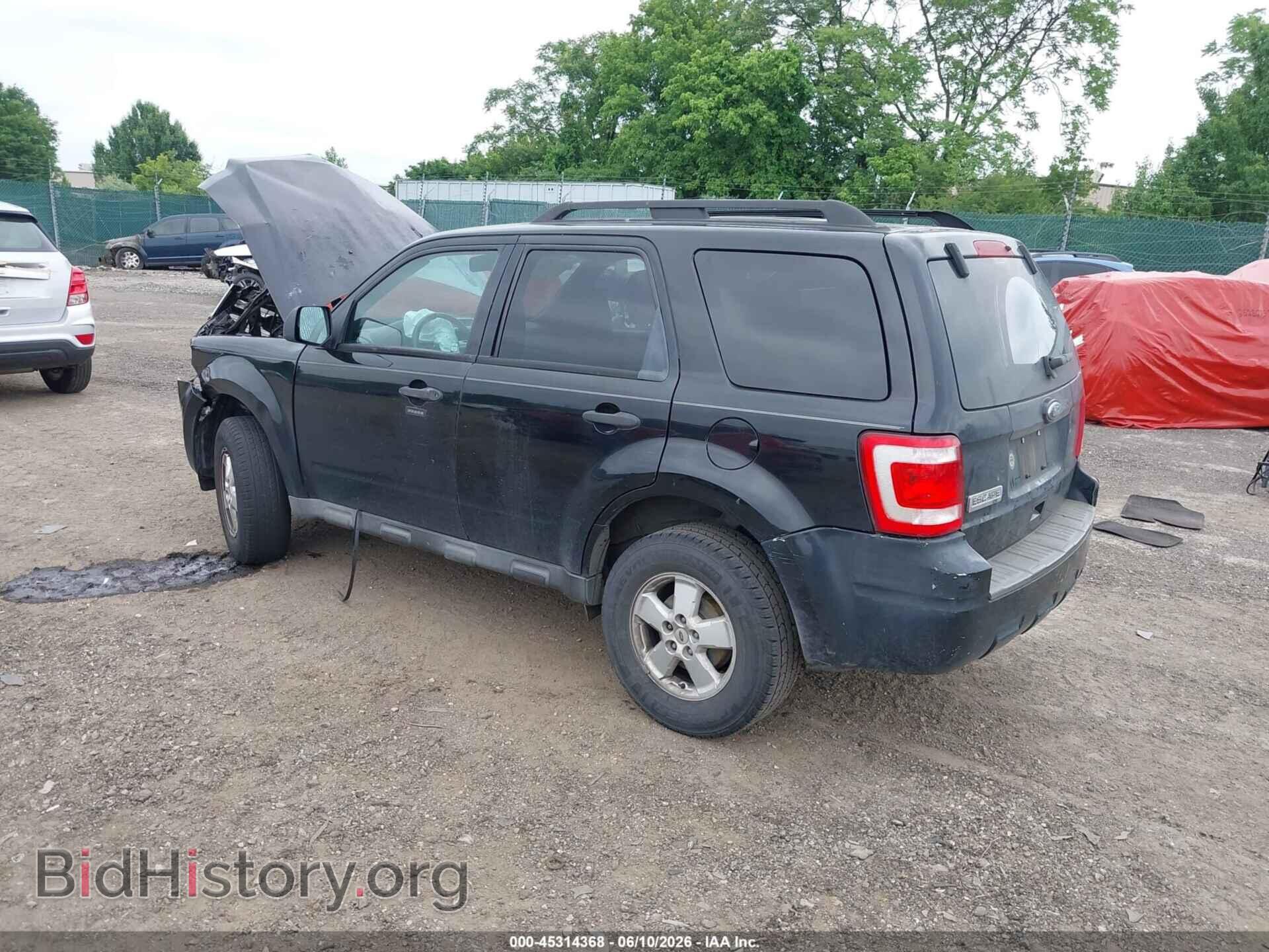 2010 FORD ESCAPE - VIN: 1FMCU0D75AKB90131 - Фото 3