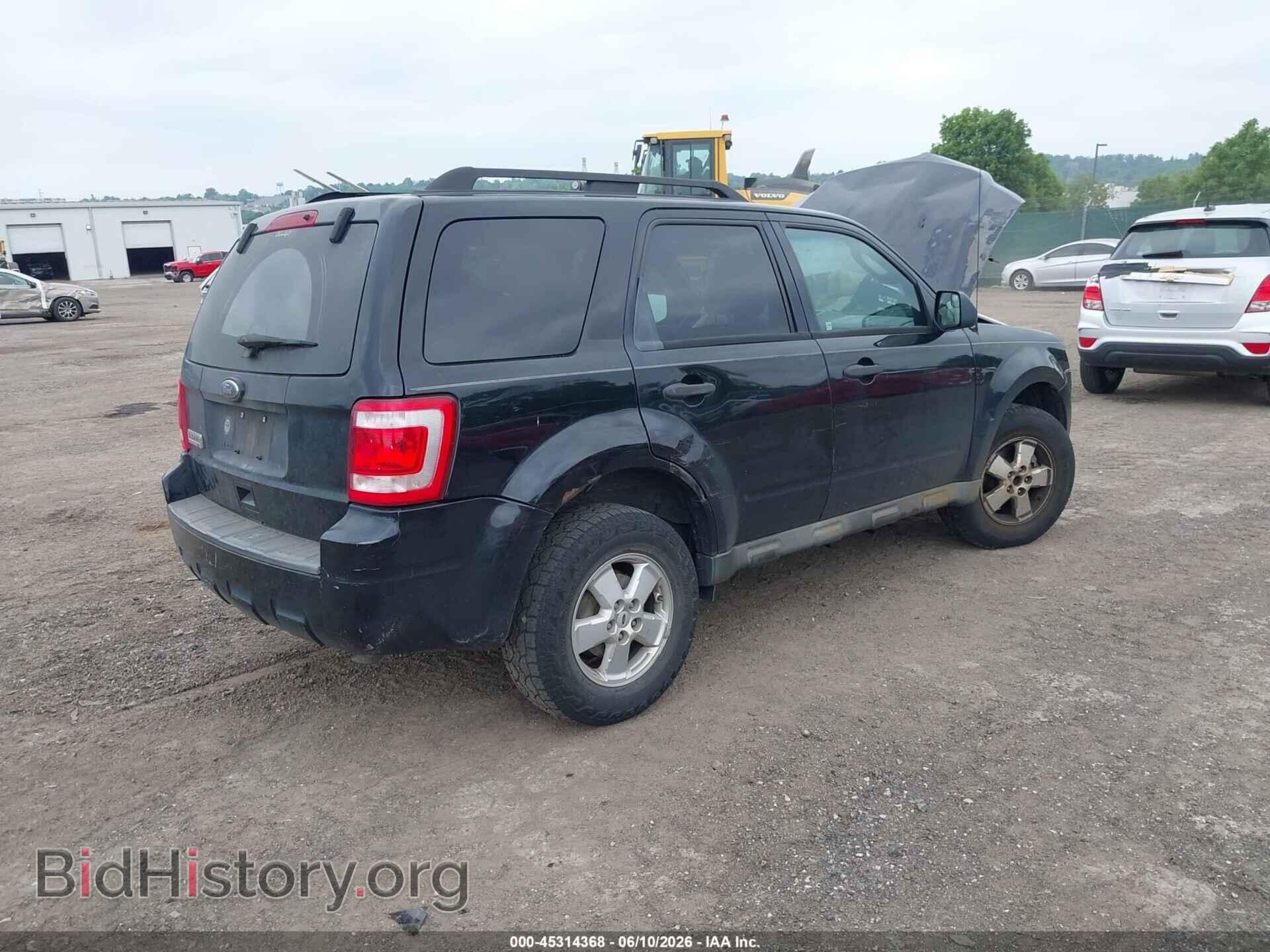 2010 FORD ESCAPE - VIN: 1FMCU0D75AKB90131 - Фото 4