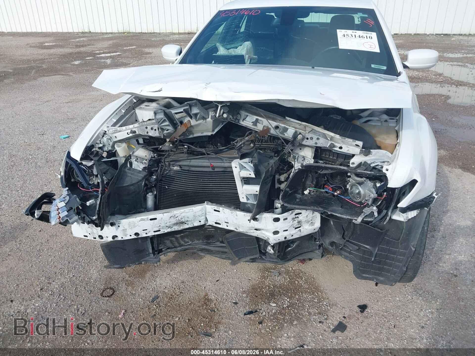 2015 CHRYSLER 300 - VIN: 2C3CCABG3FH908861 - Фото 6