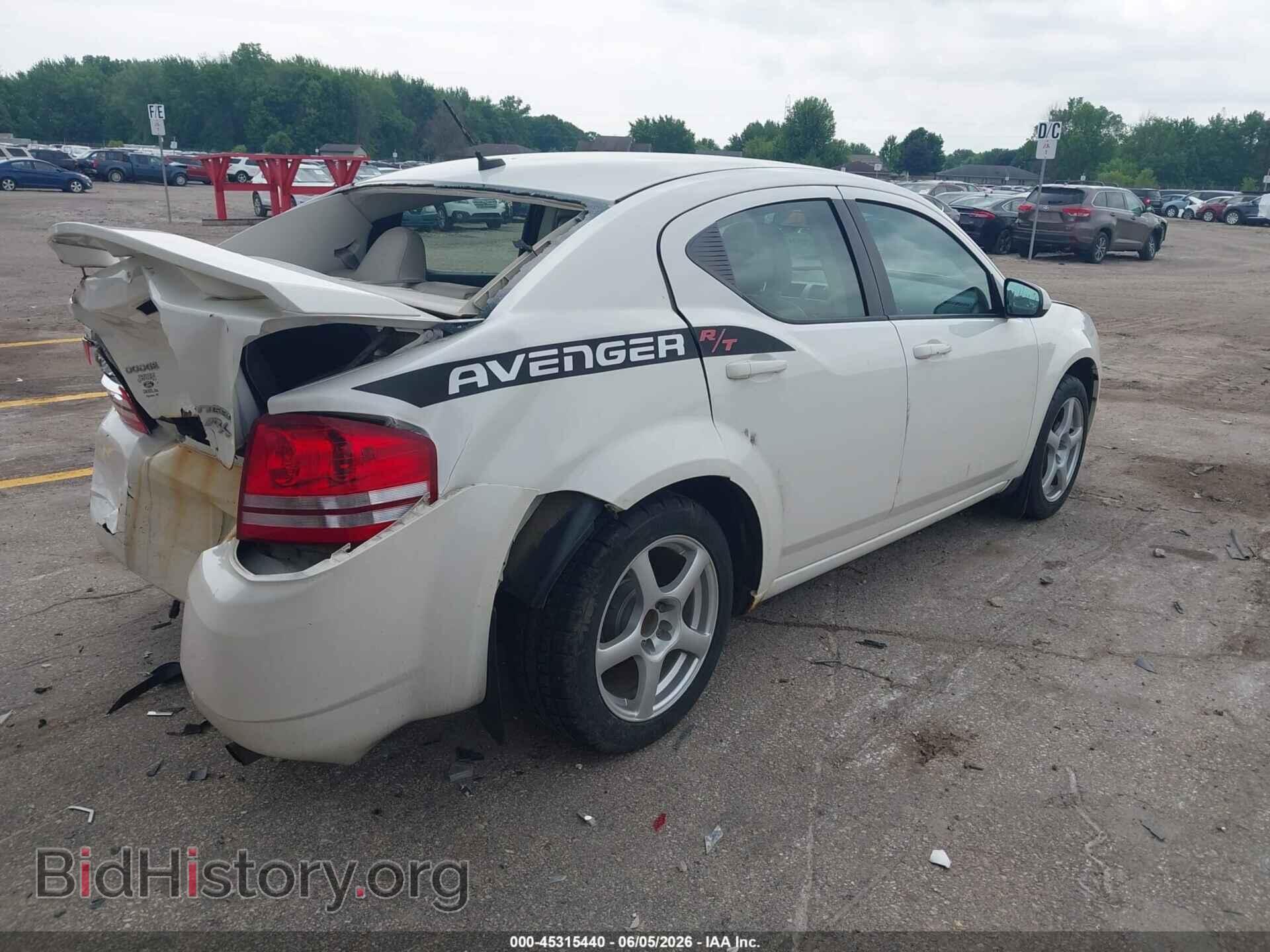 2010 DODGE AVENGER - VIN: 1B3CC5FB8AN138658 - Photo 4