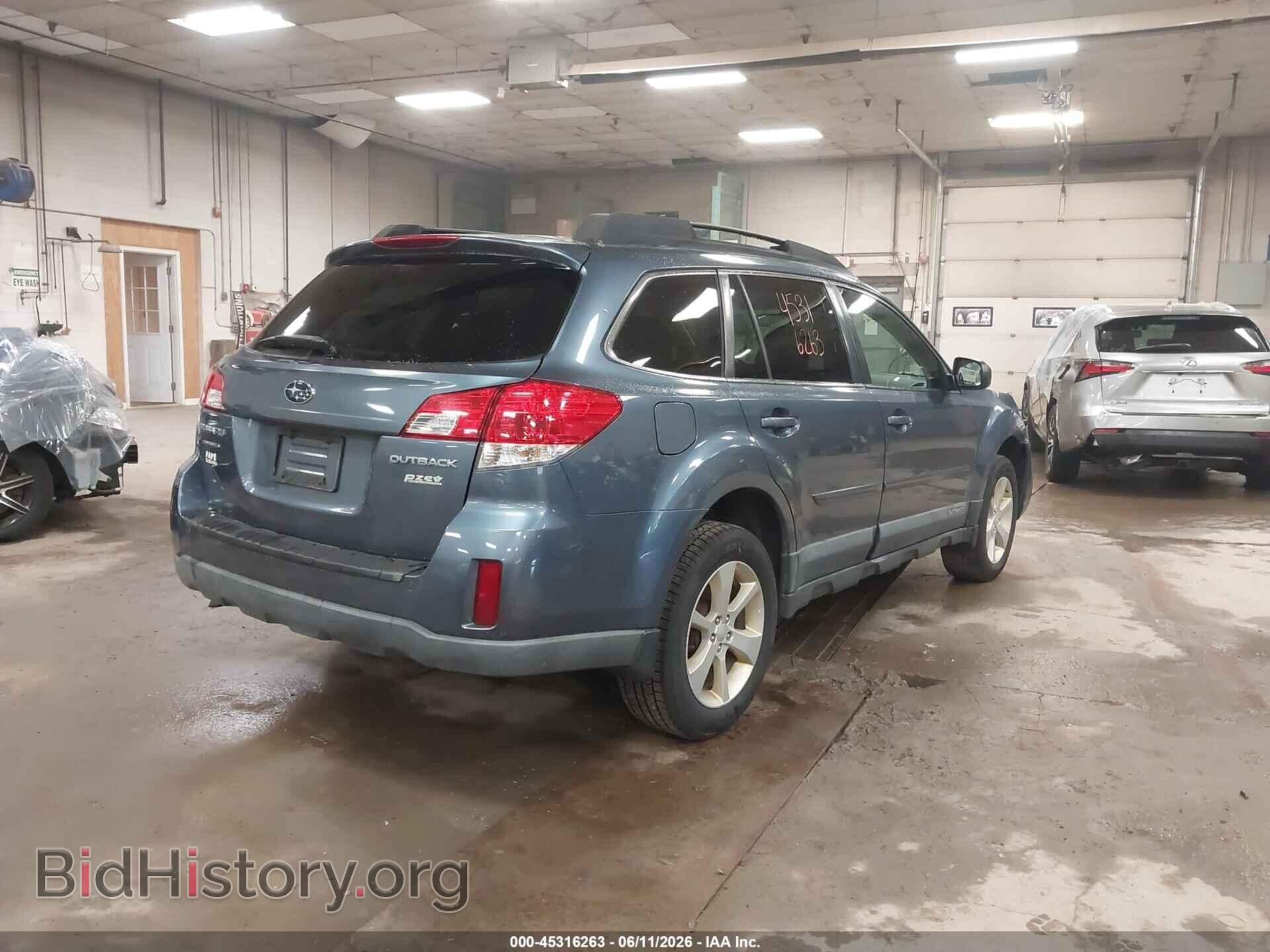 2013 SUBARU OUTBACK - VIN: 4S4BRBCC8D3245239 - Photo 4