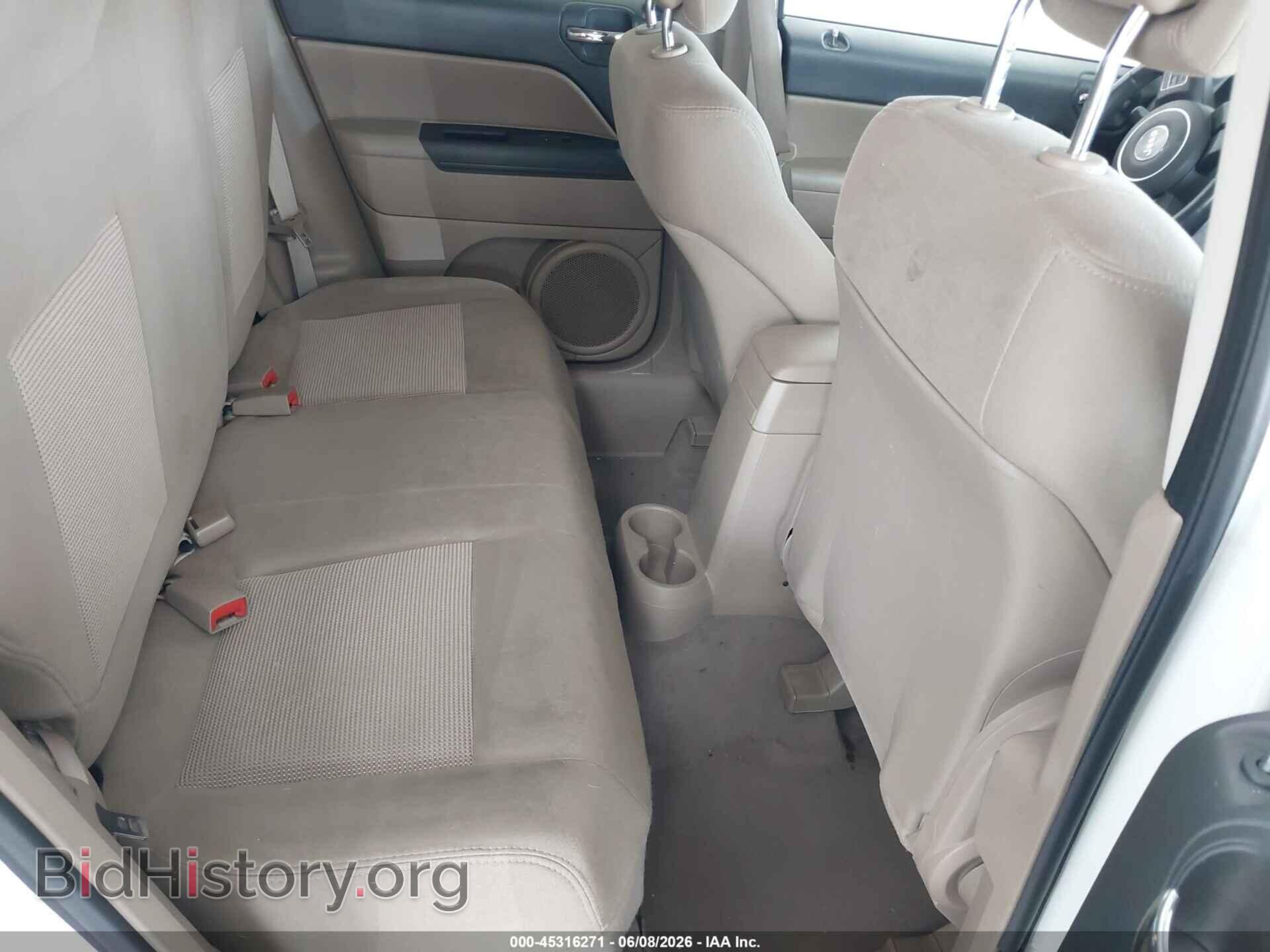 2011 JEEP COMPASS - VIN: 1J4NT1FB6BD267659 - Photo 8