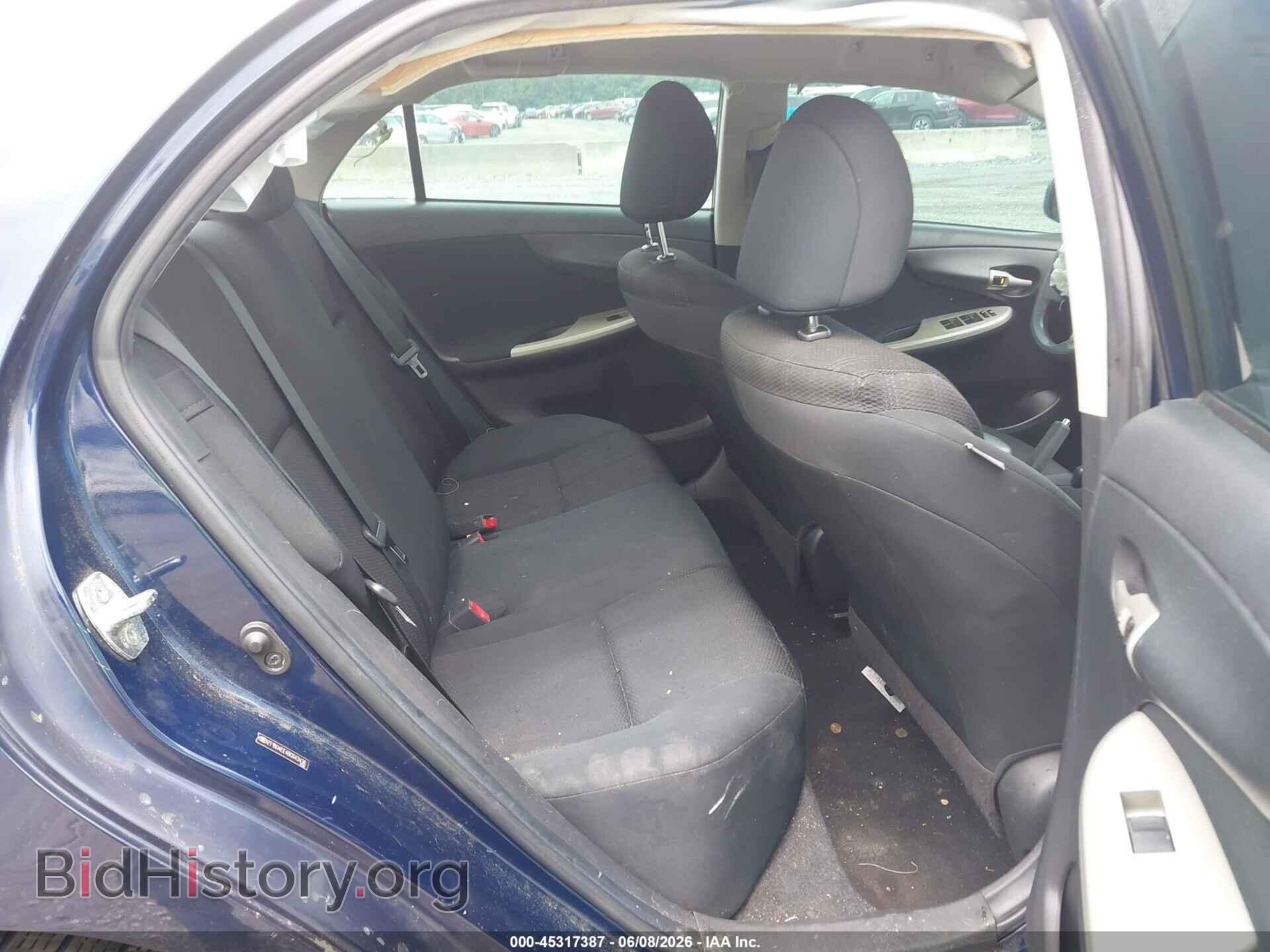 2011 TOYOTA COROLLA - VIN: 2T1BU4EE4BC643436 - Фото 8