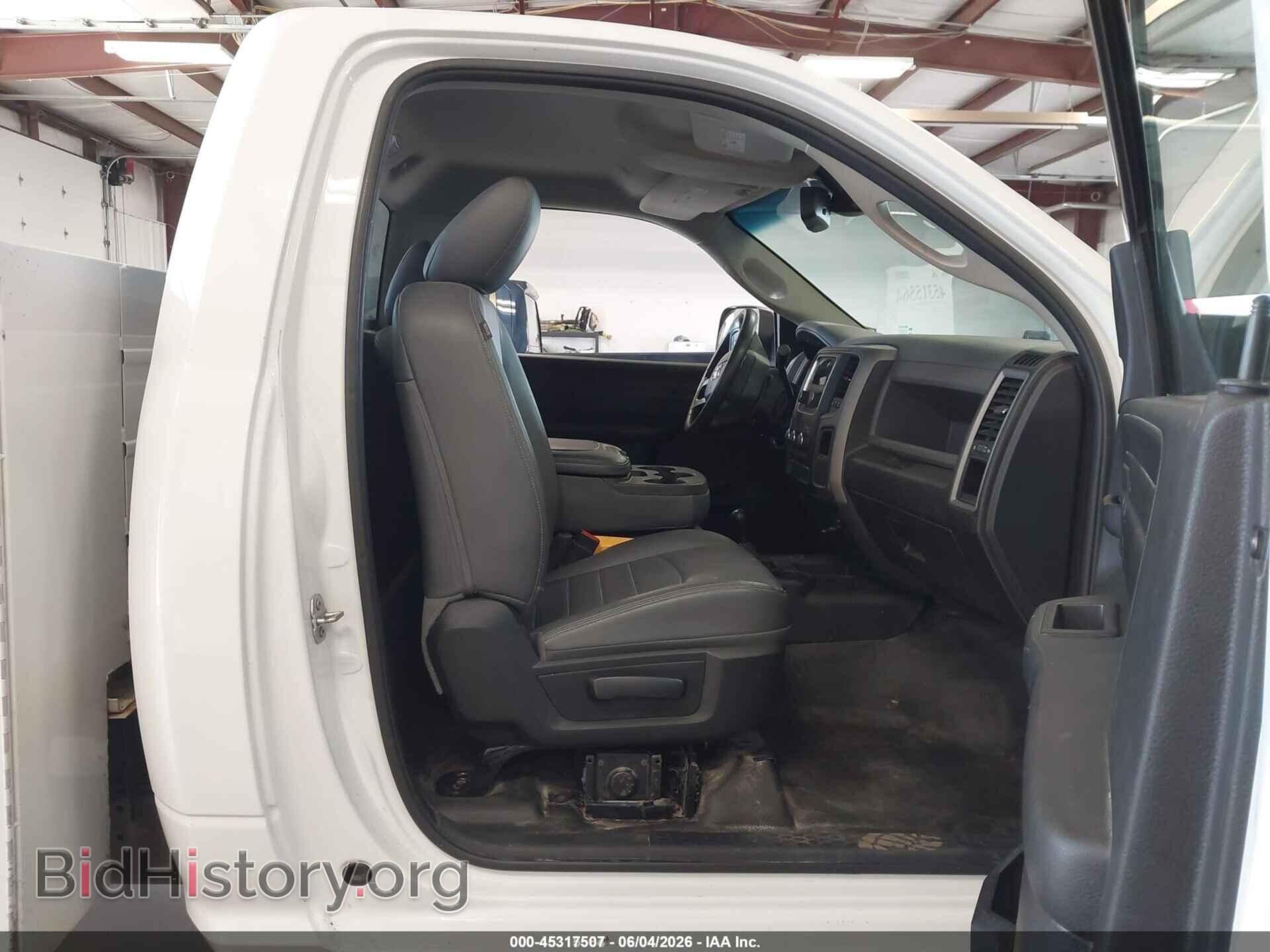 2018 RAM 2500 - VIN: 3C7WR5AJ8JG314225 - Фото 5