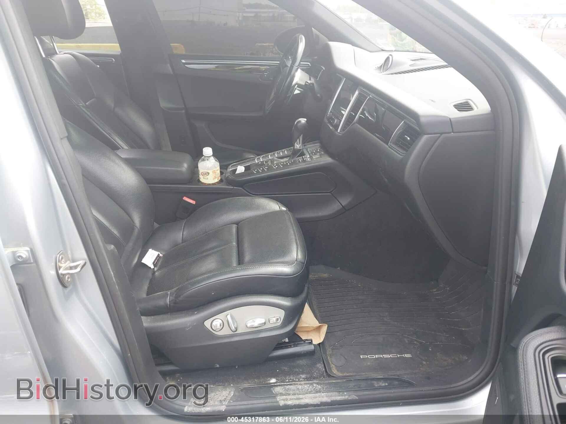 2017 PORSCHE MACAN - VIN: WP1AA2A59HLB04681 - Photo 5