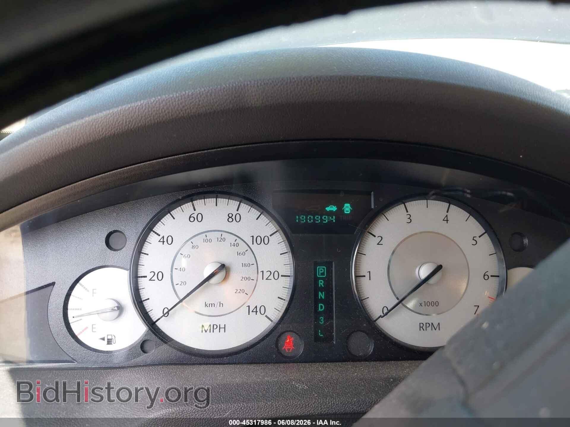 2010 CHRYSLER 300 - VIN: 2C3CA4CD9AH208928 - Фото 7