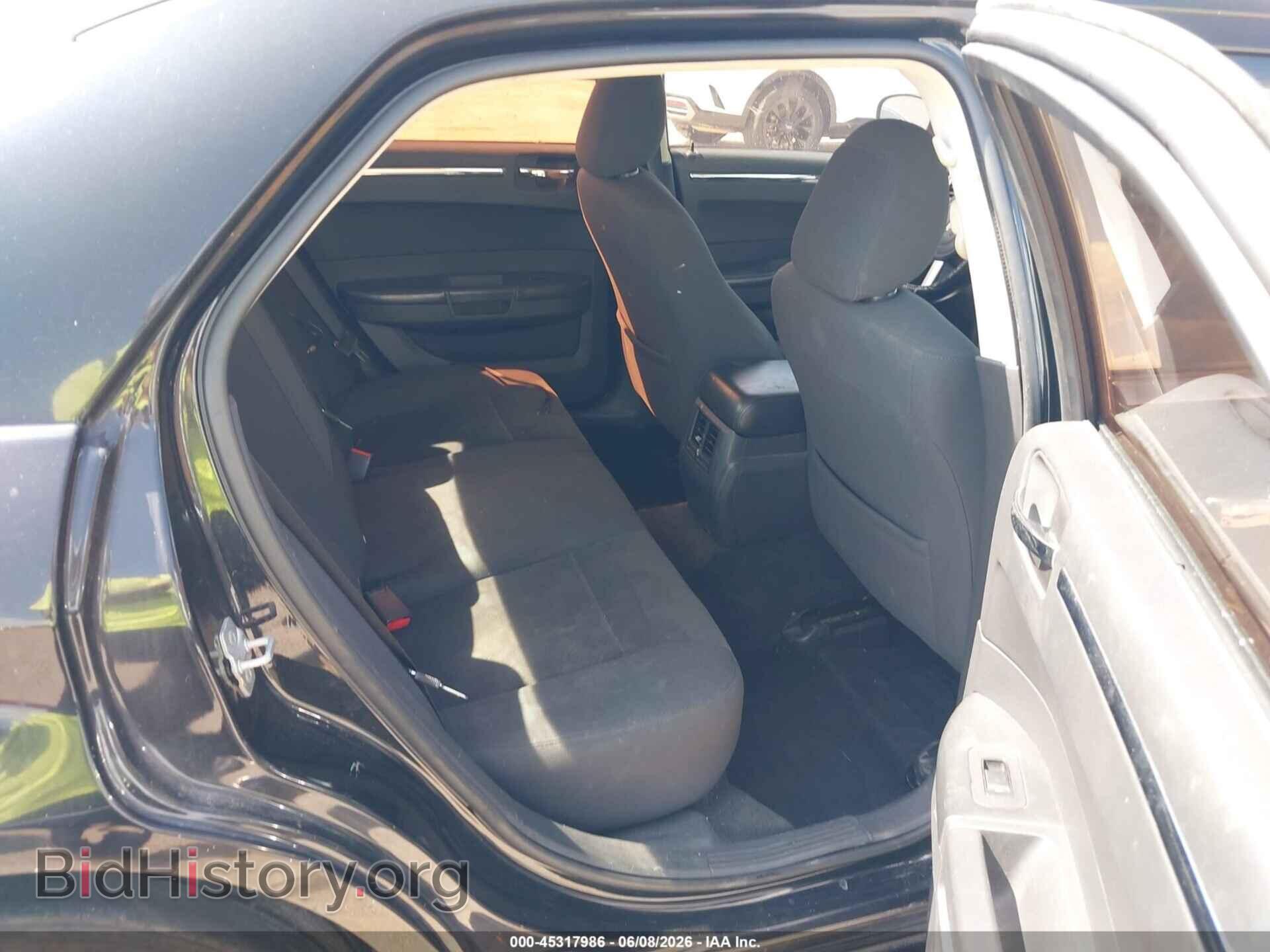 2010 CHRYSLER 300 - VIN: 2C3CA4CD9AH208928 - Фото 8