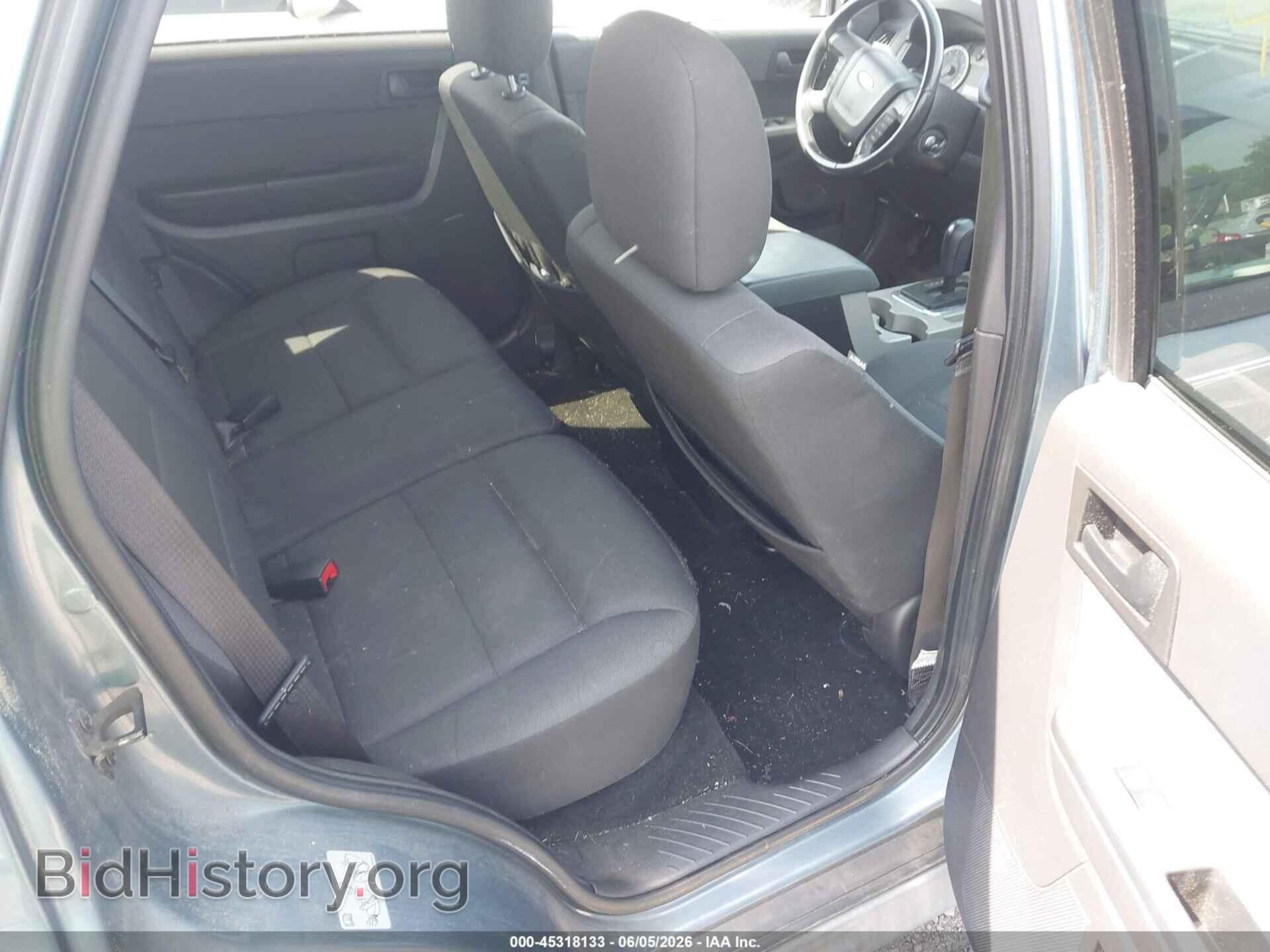 2011 FORD ESCAPE - VIN: 1FMCU9D77BKB92713 - Photo 8