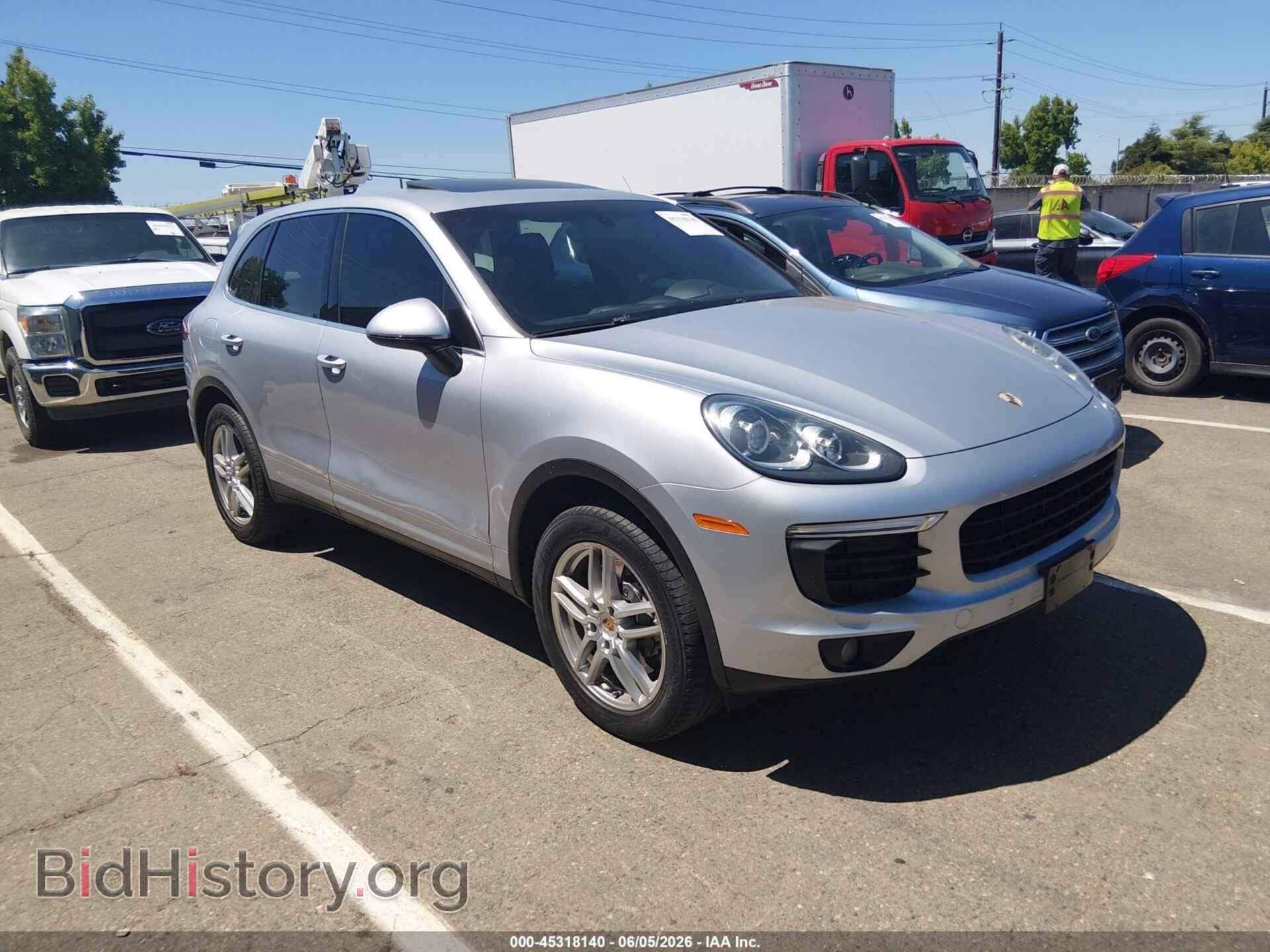 Photo WP1AA2A25GLA04887 - PORSCHE CAYENNE 2016