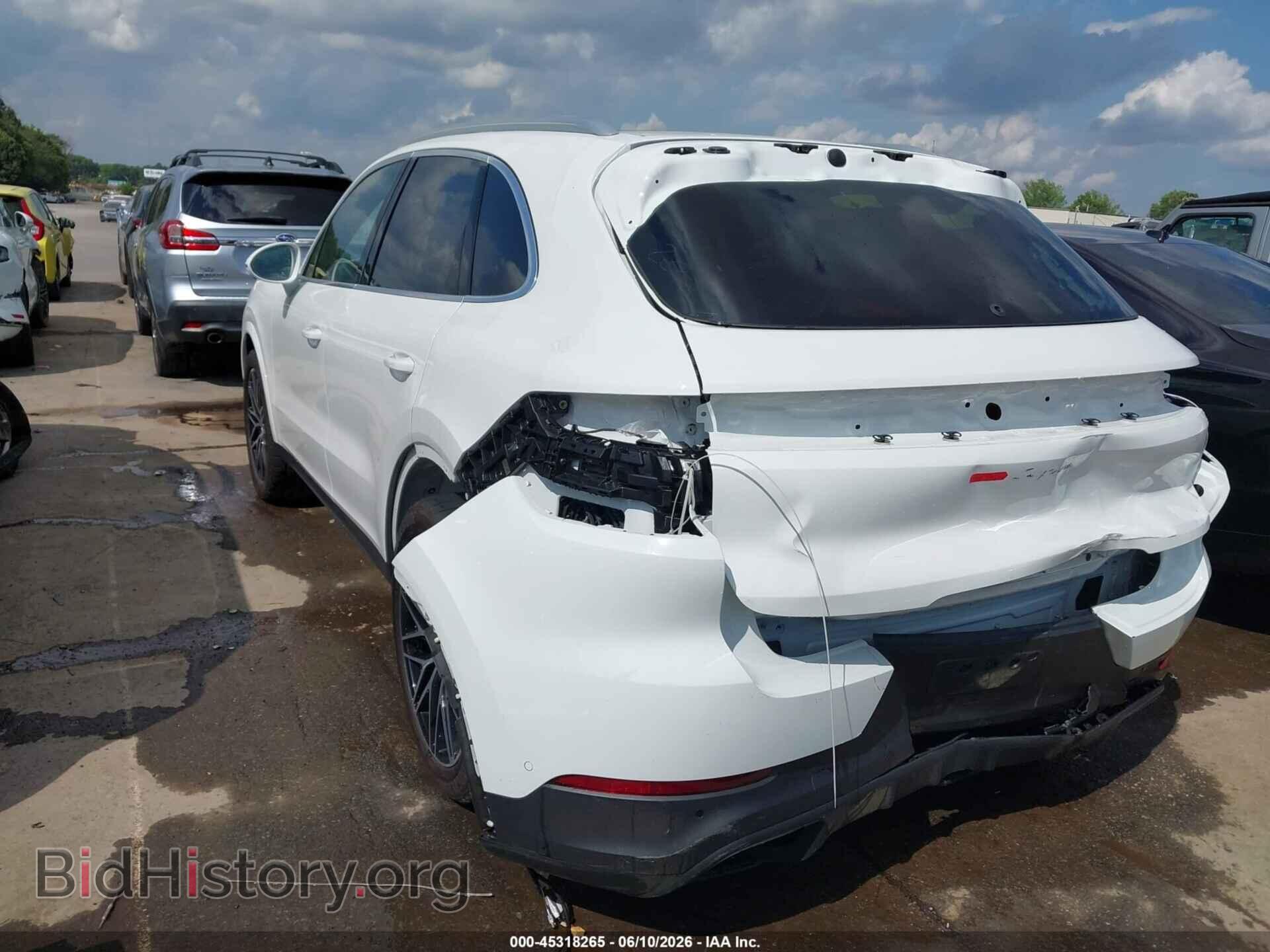 2024 PORSCHE CAYENNE - VIN: WP1AA2AY5RDA14496 - Photo 3