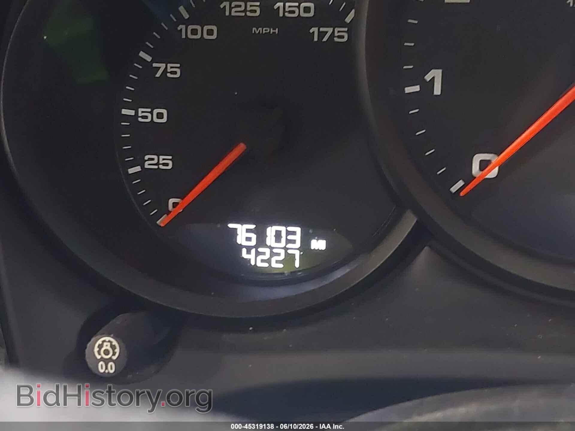 2017 PORSCHE MACAN - VIN: WP1AA2A52HLB02013 - Photo 16