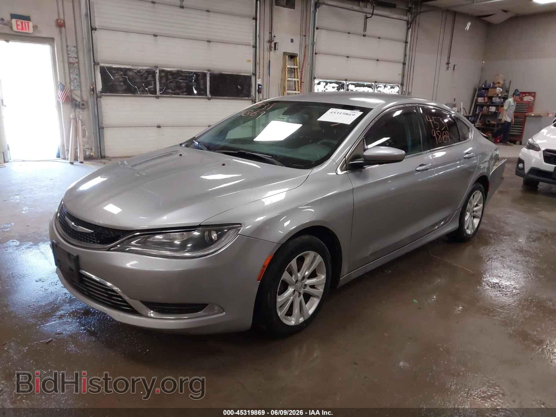 2015 CHRYSLER 200 - VIN: 1C3CCCAB2FN729509 - Фото 2