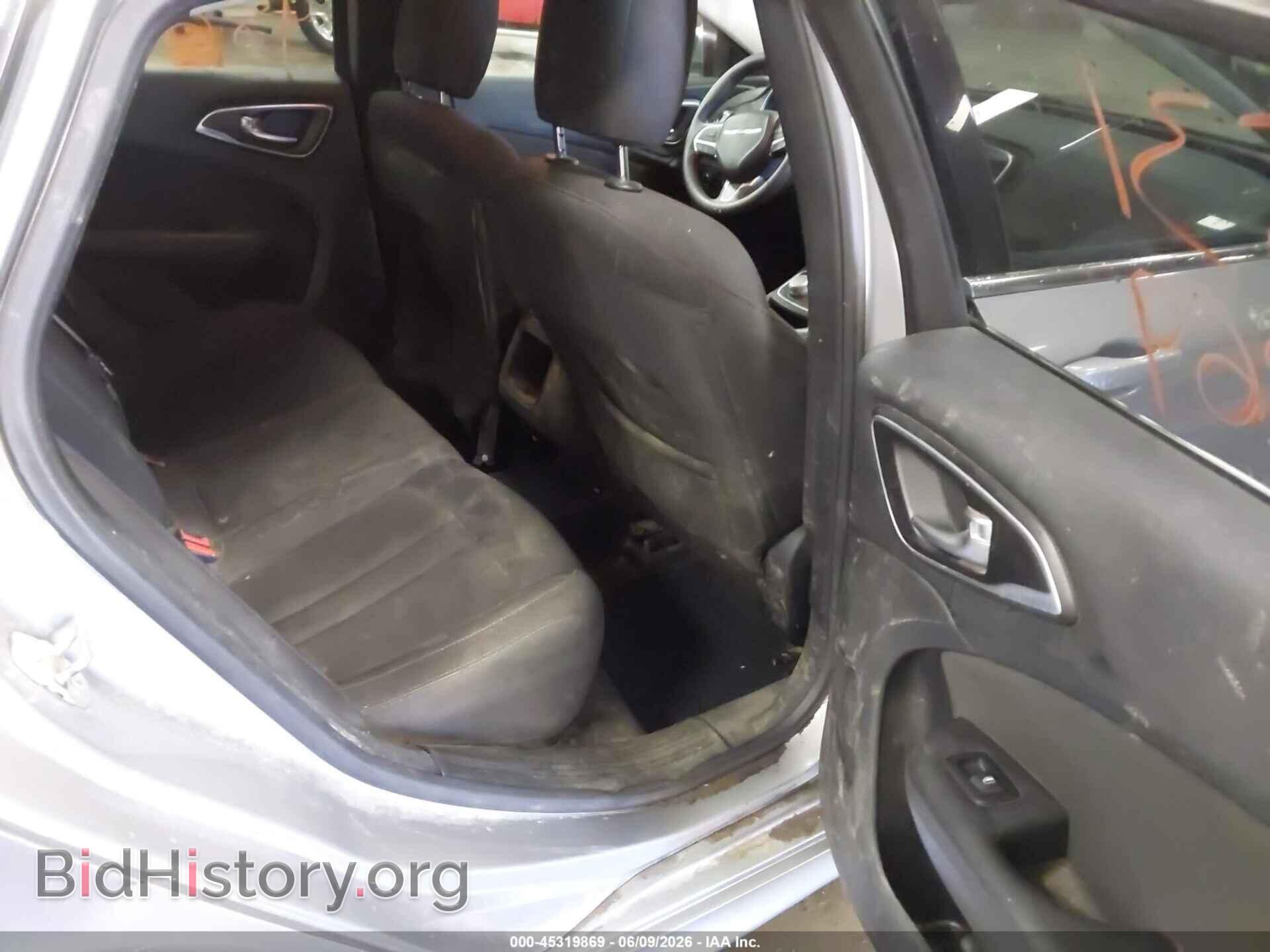 2015 CHRYSLER 200 - VIN: 1C3CCCAB2FN729509 - Фото 8