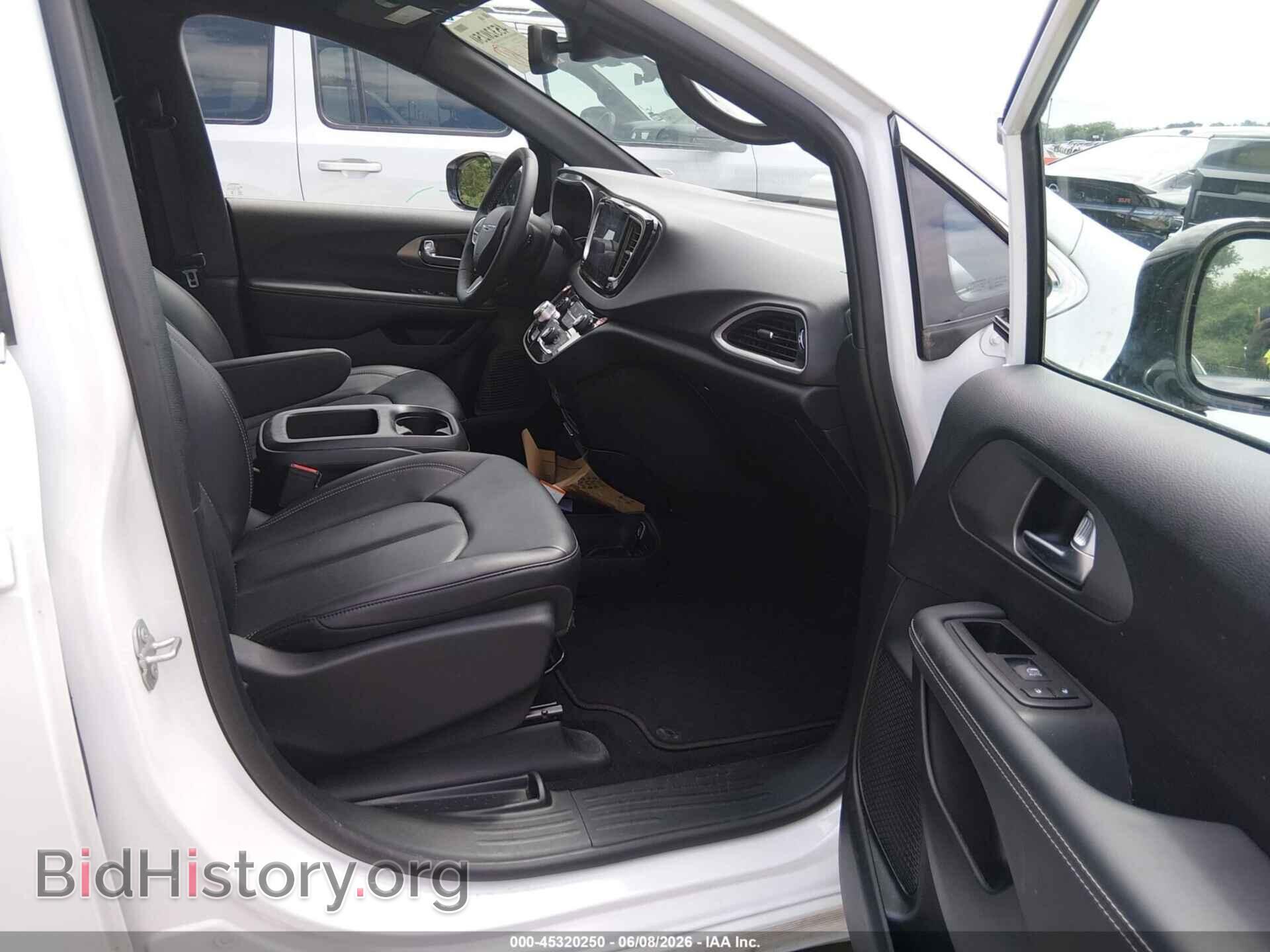 2025 CHRYSLER PACIFICA - VIN: 2C4RC1BG6SR612100 - Photo 5
