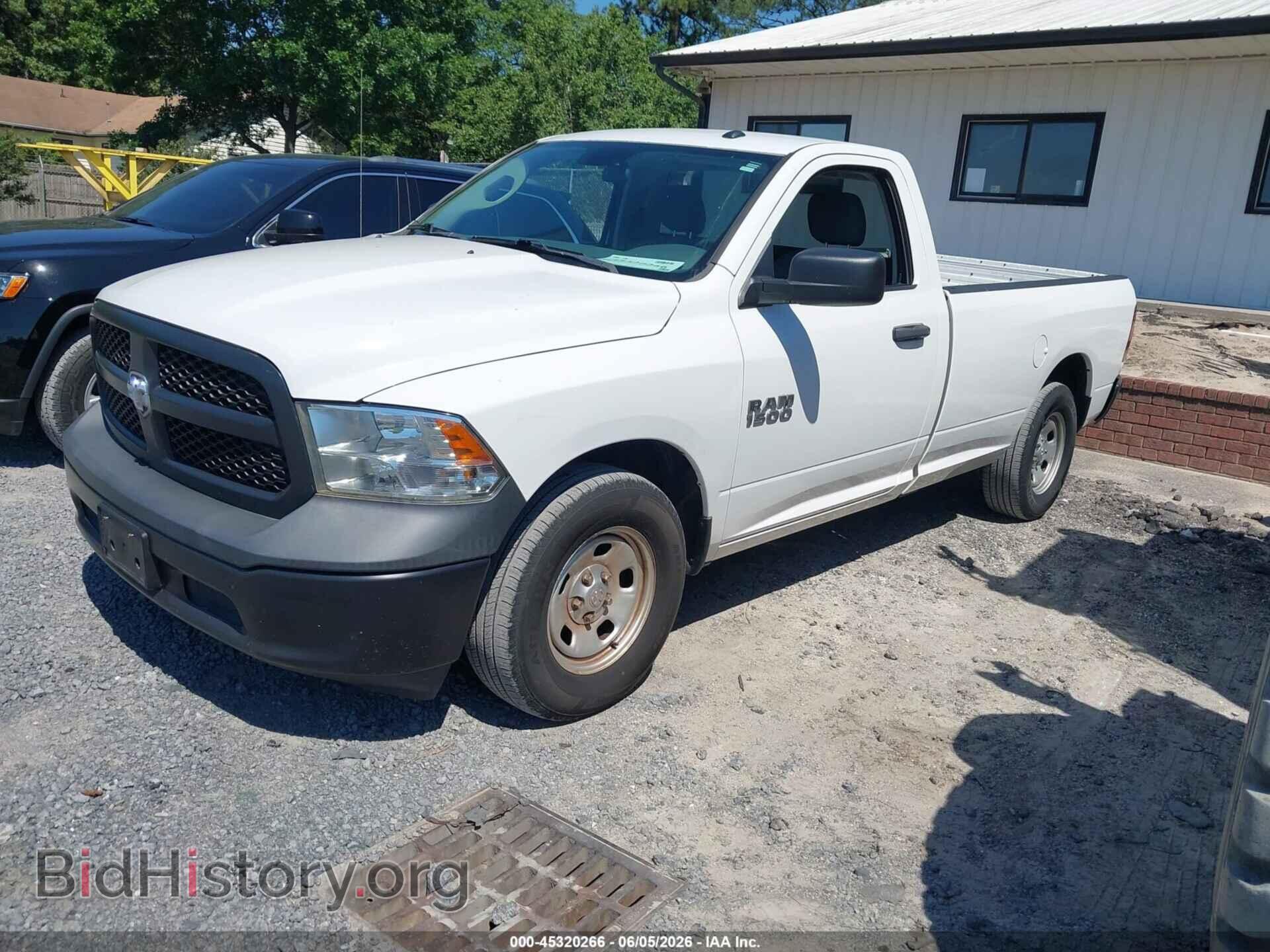 2018 RAM 1500 - VIN: 3C6JR6DG5JG321492 - Фото 2