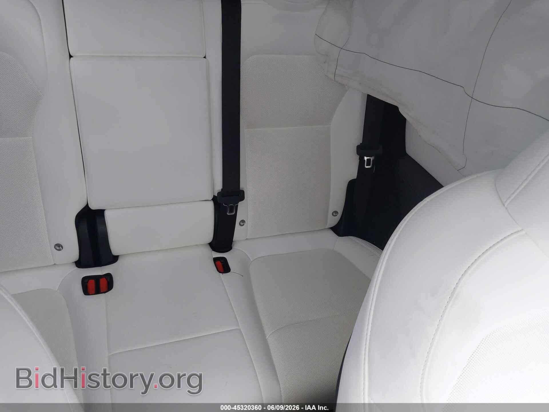2026 TESLA MODEL Y - VIN: 7SAYGDEE9TA426205 - Фото 8