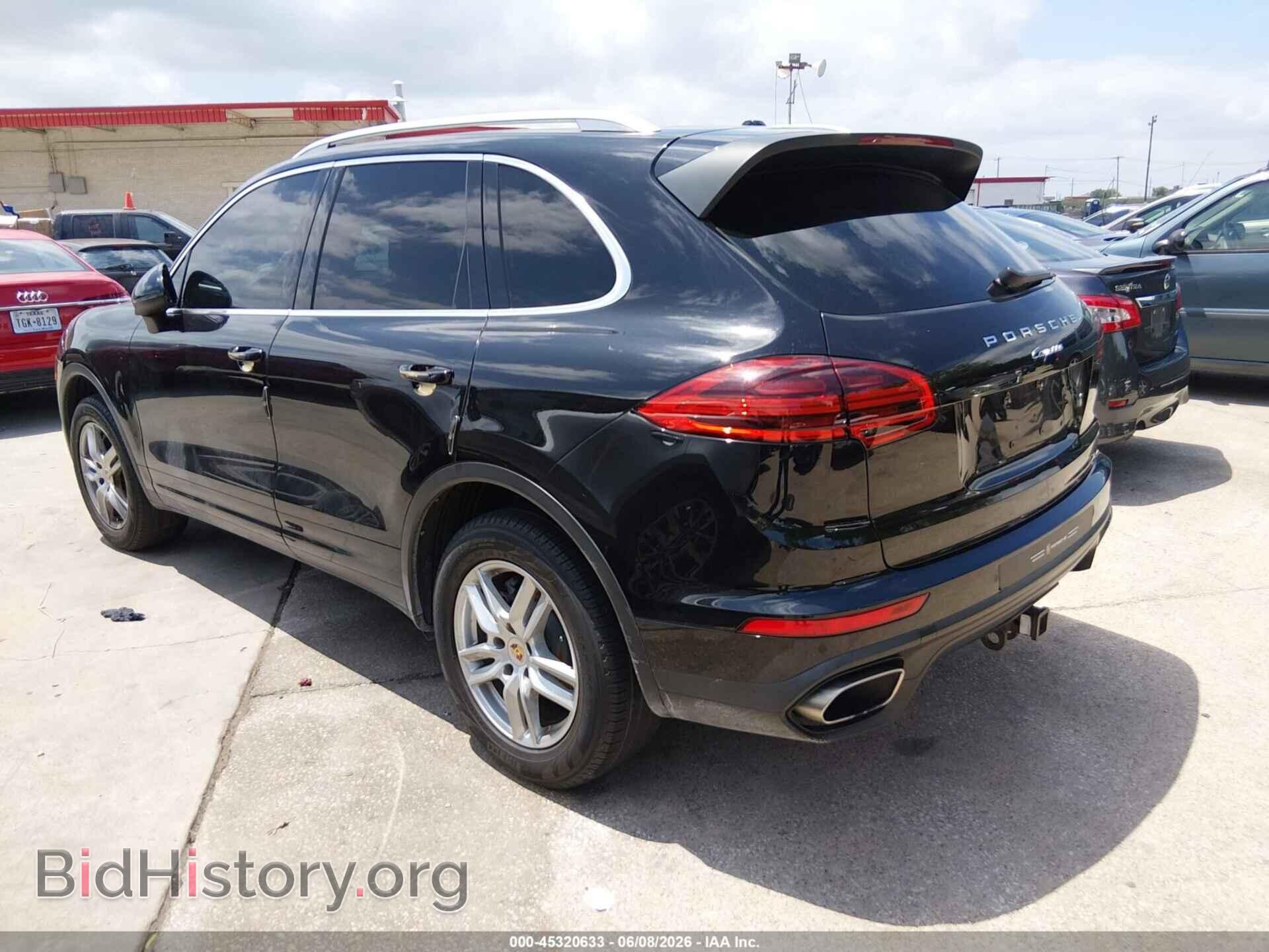 2016 PORSCHE CAYENNE - VIN: WP1AA2A22GLA05043 - Фото 3