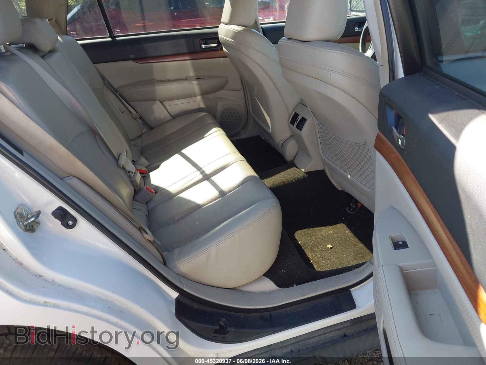 2014 SUBARU OUTBACK - VIN: 4S4BRBLC1E3241535 - Photo 8