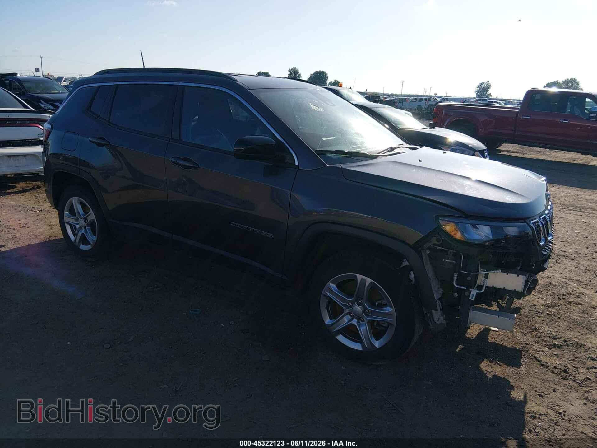 Photo 3C4NJDBN3PT547781 - JEEP COMPASS 2023