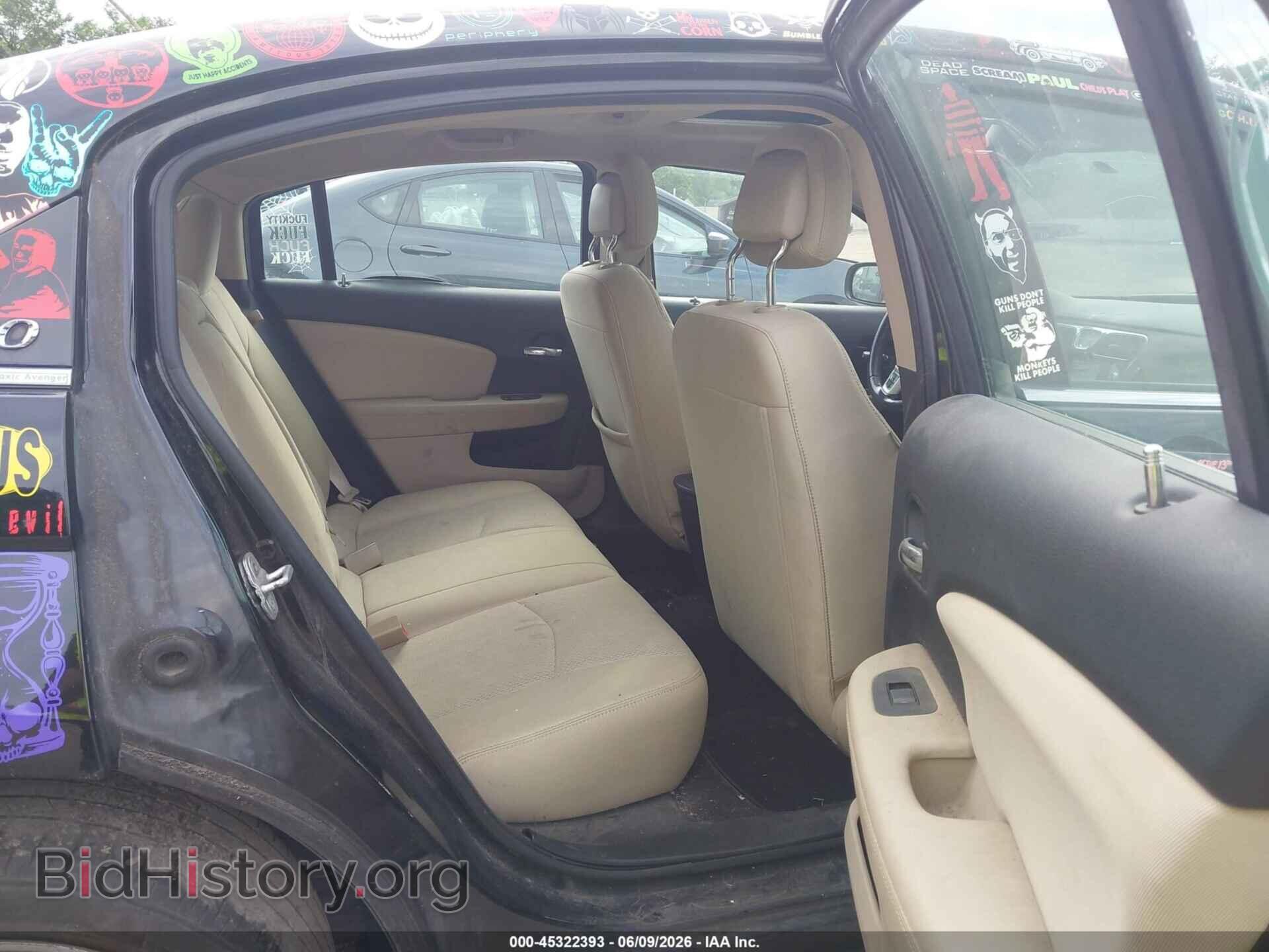 2012 CHRYSLER 200 - VIN: 1C3CCBBB5CN140314 - Photo 8