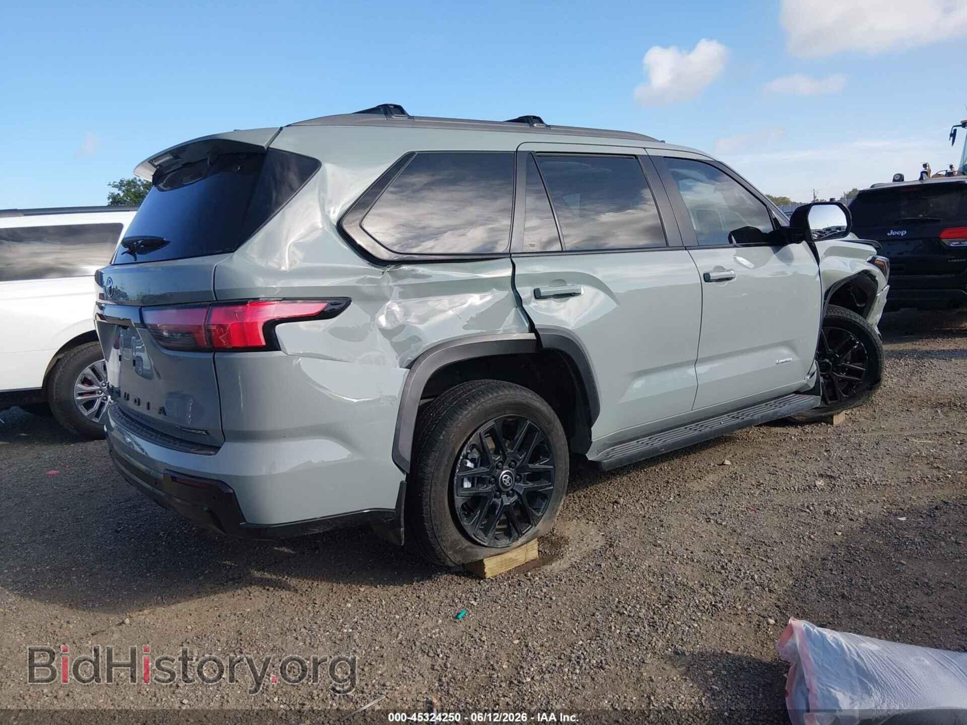 2026 TOYOTA SEQUOIA - VIN: 7SVAAABA5TX073427 - Фото 4