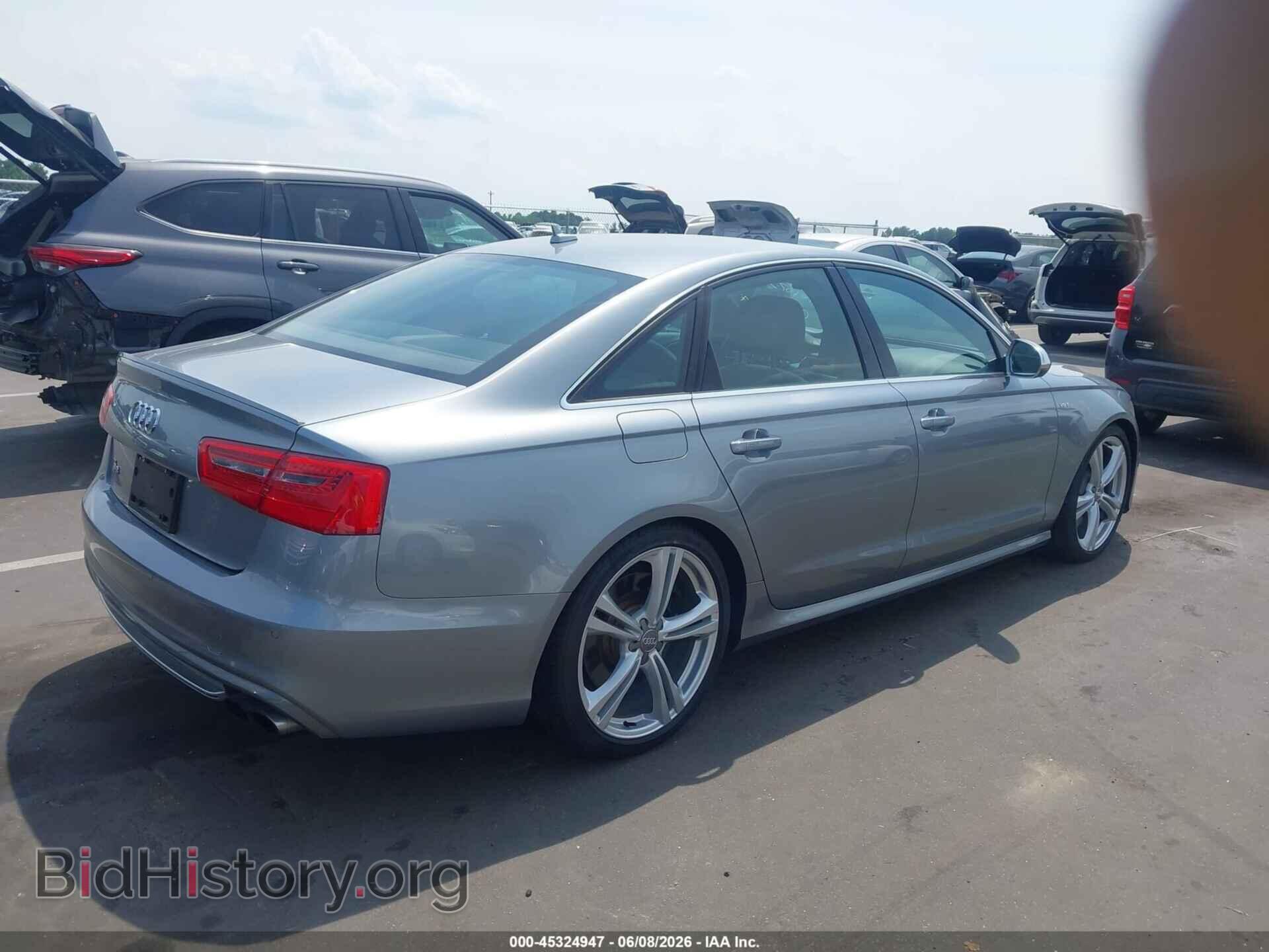 2013 AUDI S6 - VIN: WAUJ2AFC9DN082483 - Фото 4