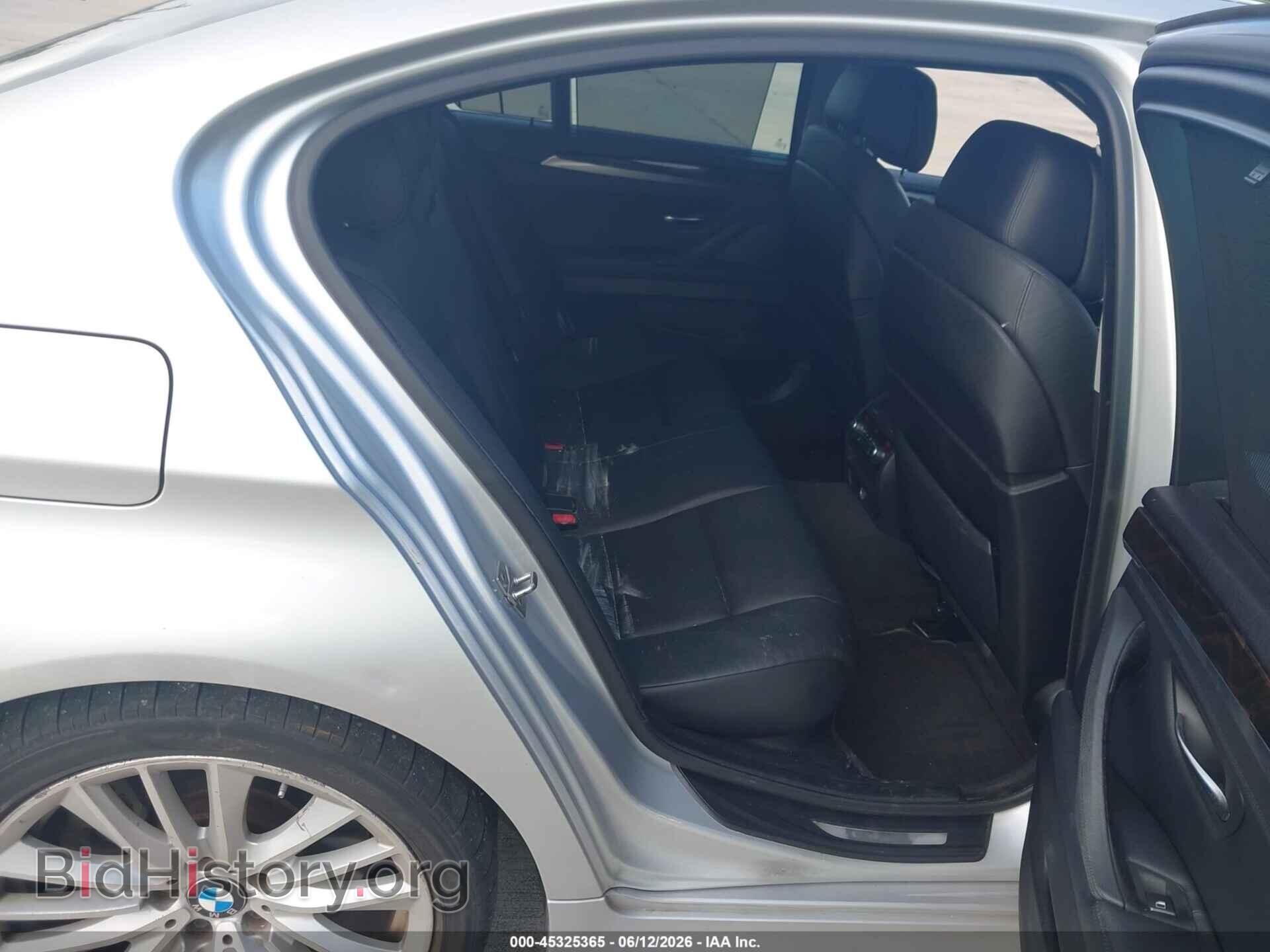 2011 BMW 550I - VIN: WBAFR9C58BC617902 - Фото 8