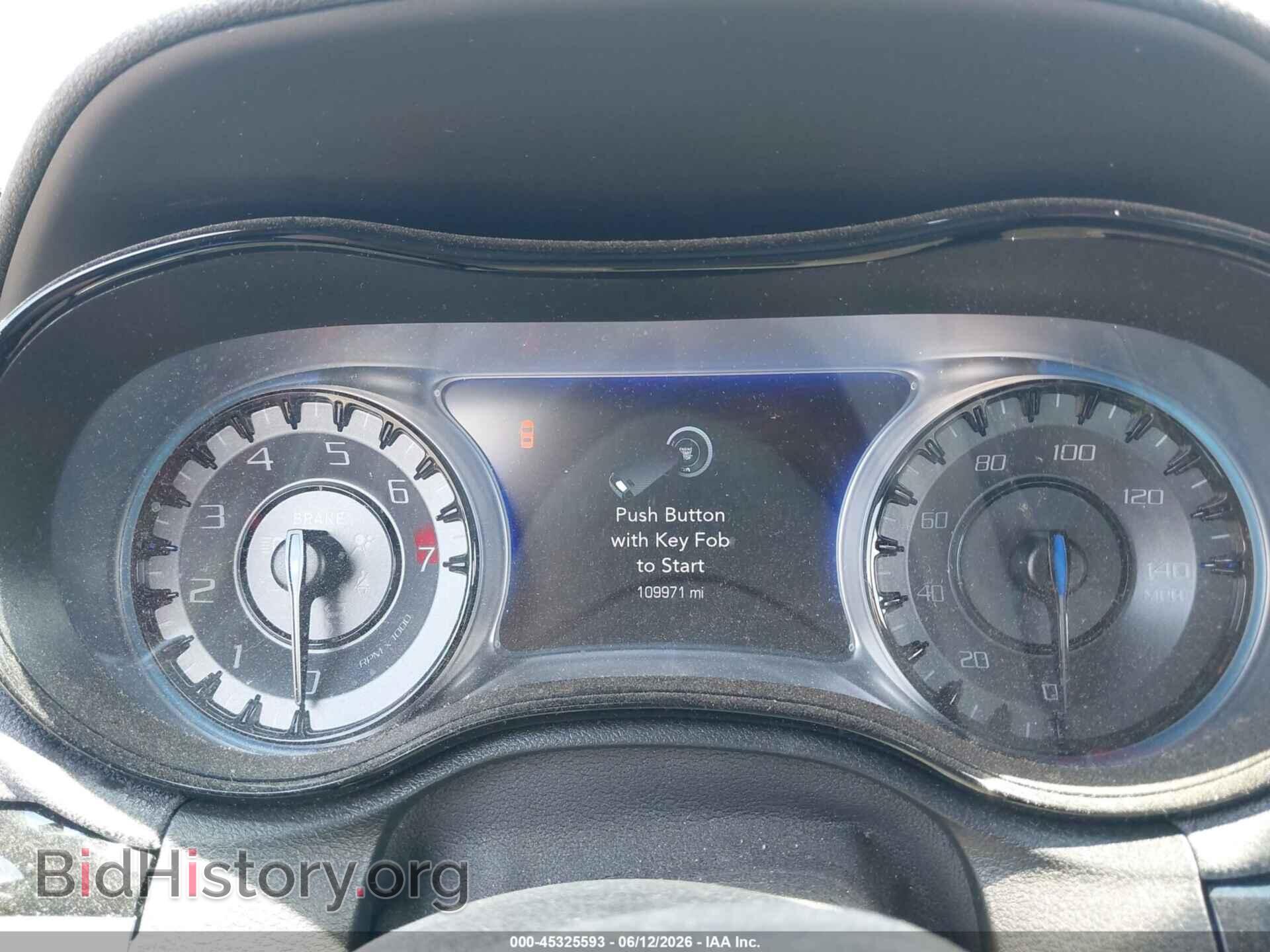 2018 CHRYSLER 300 - VIN: 2C3CCAGG6JH309101 - Фото 7