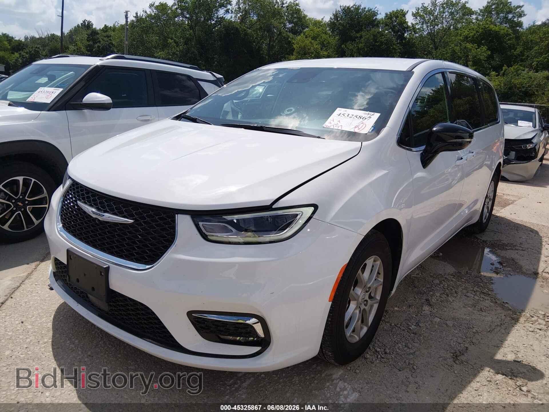 2026 CHRYSLER PACIFICA - VIN: 2C4RC1BG7TR204271 - Photo 2