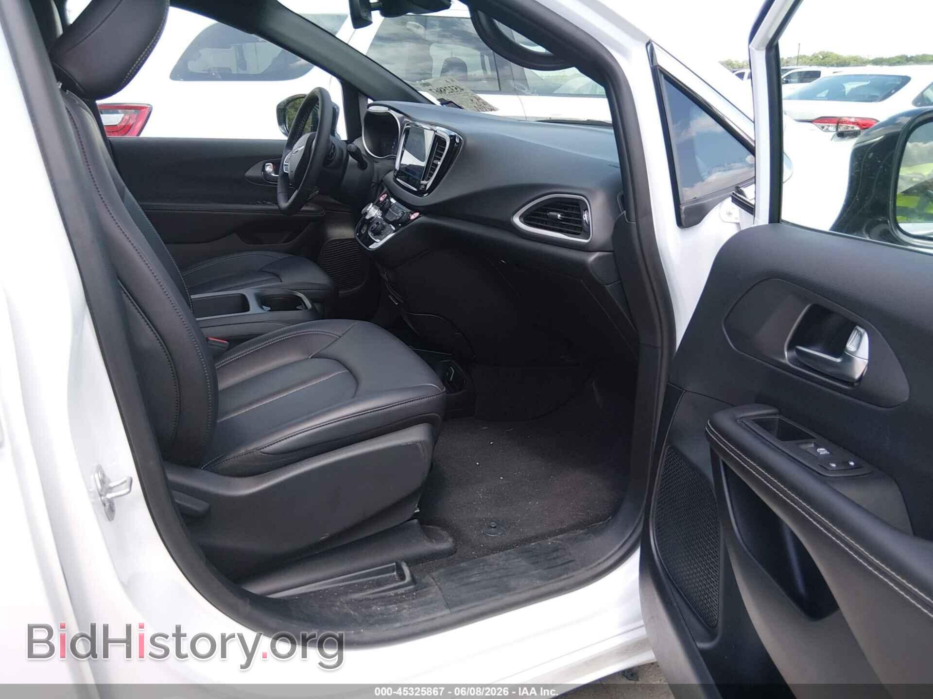 2026 CHRYSLER PACIFICA - VIN: 2C4RC1BG7TR204271 - Photo 5