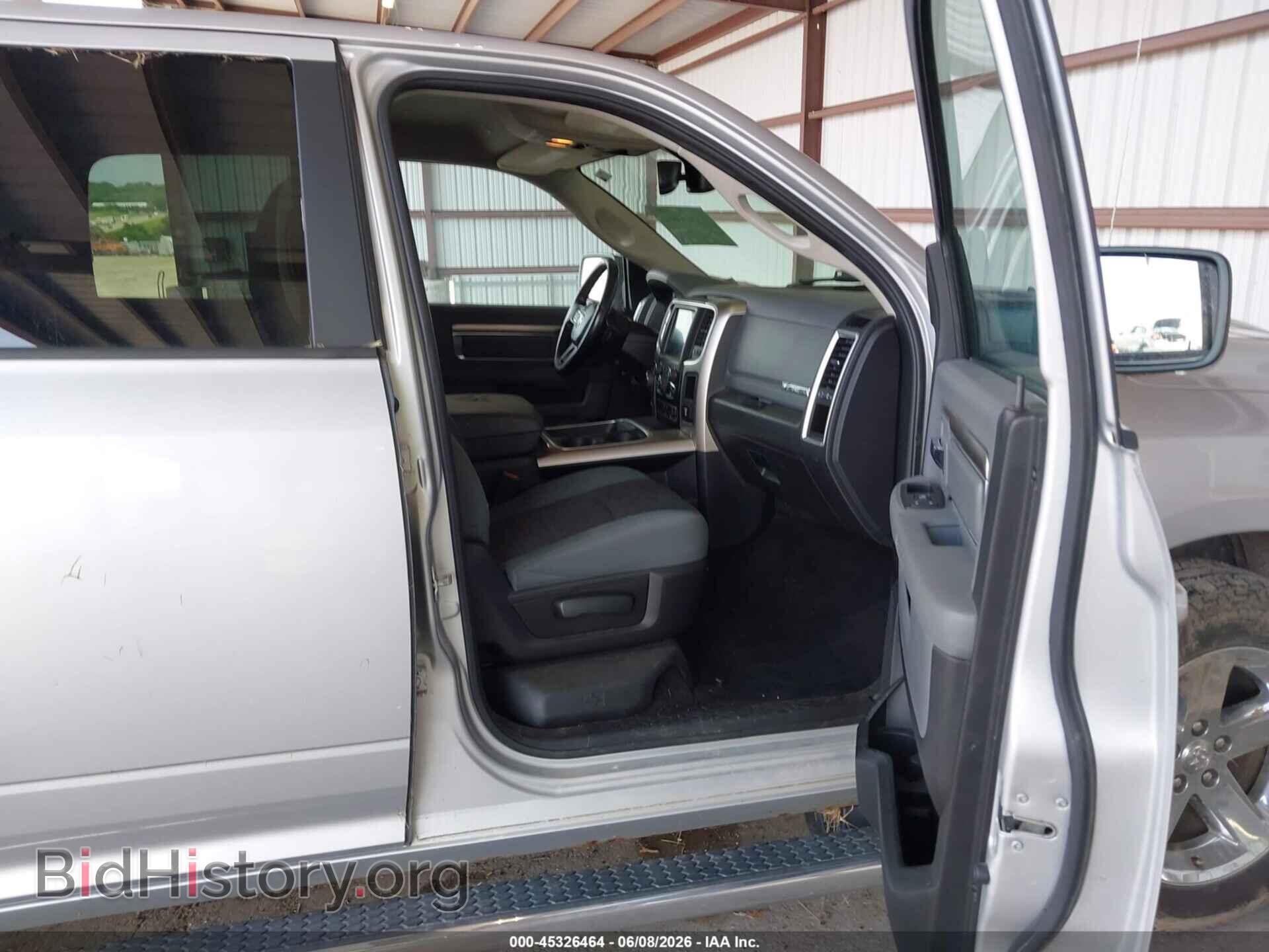 2017 RAM 1500 - VIN: 3C6RR7LT9HG659589 - Фото 5