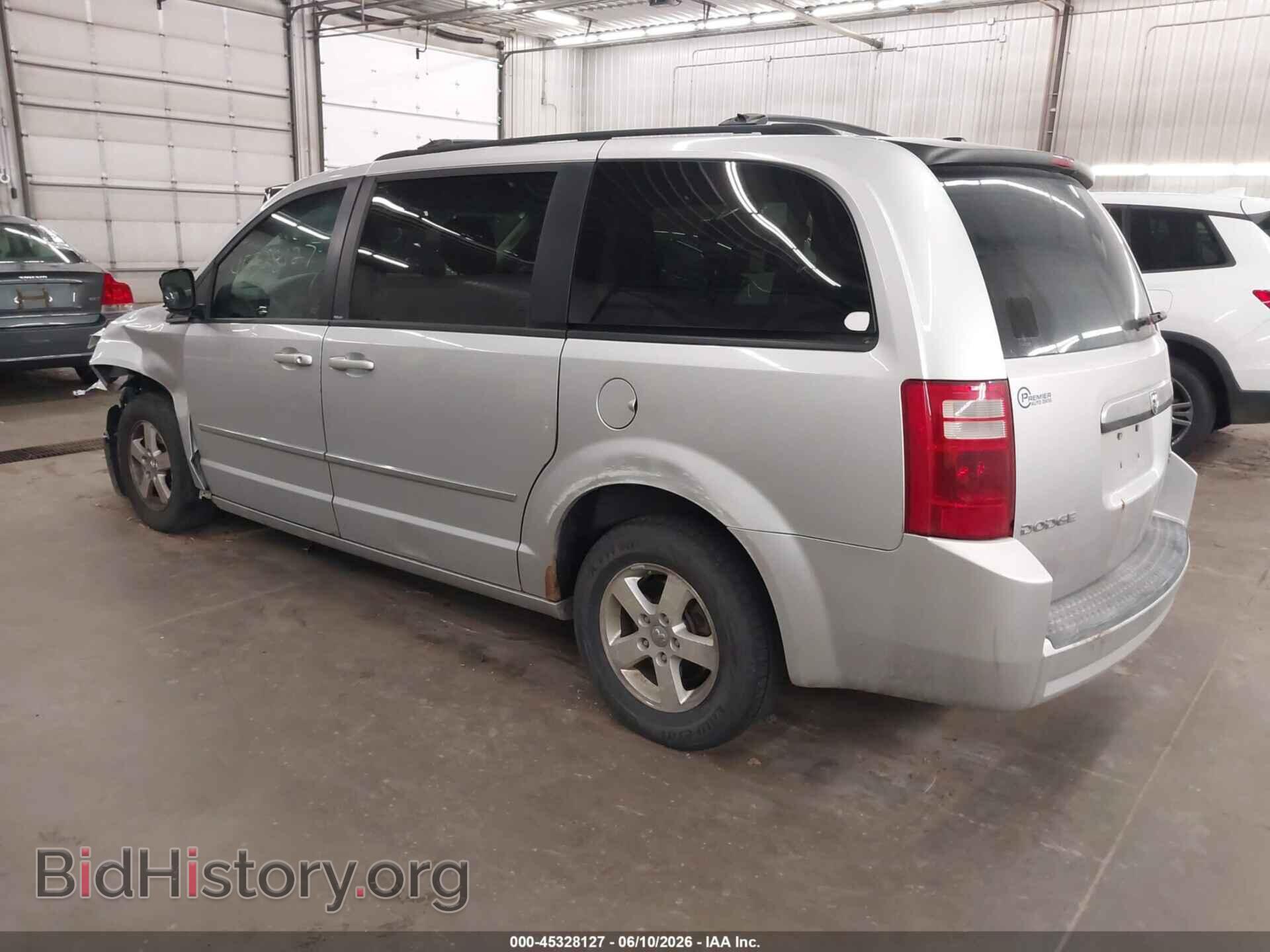 2010 DODGE GRAND CARAVAN - VIN: 2D4RN5D10AR100389 - Фото 3