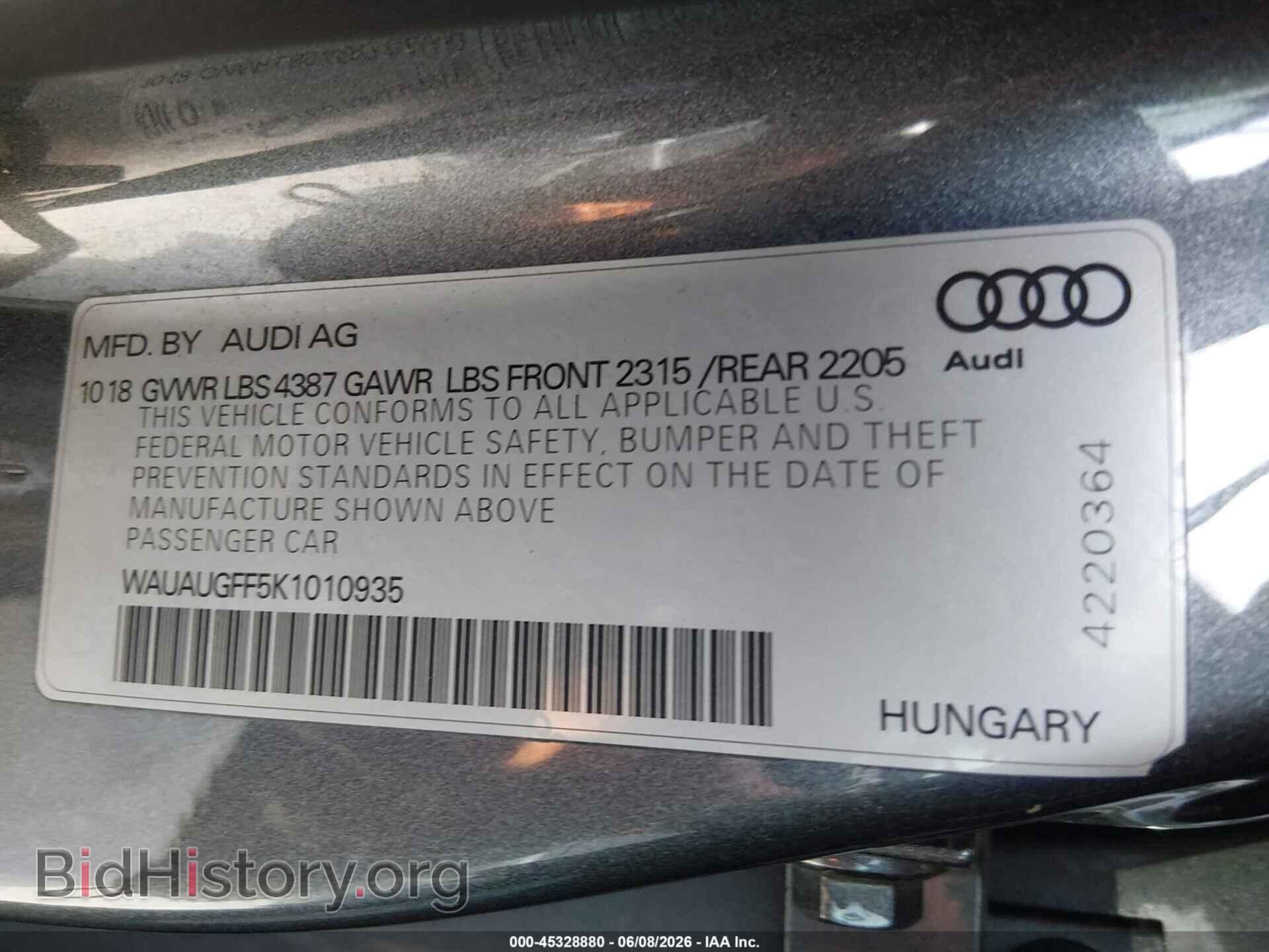 2019 AUDI A3 - VIN: WAUAUGFF5K1010935 - Фото 9