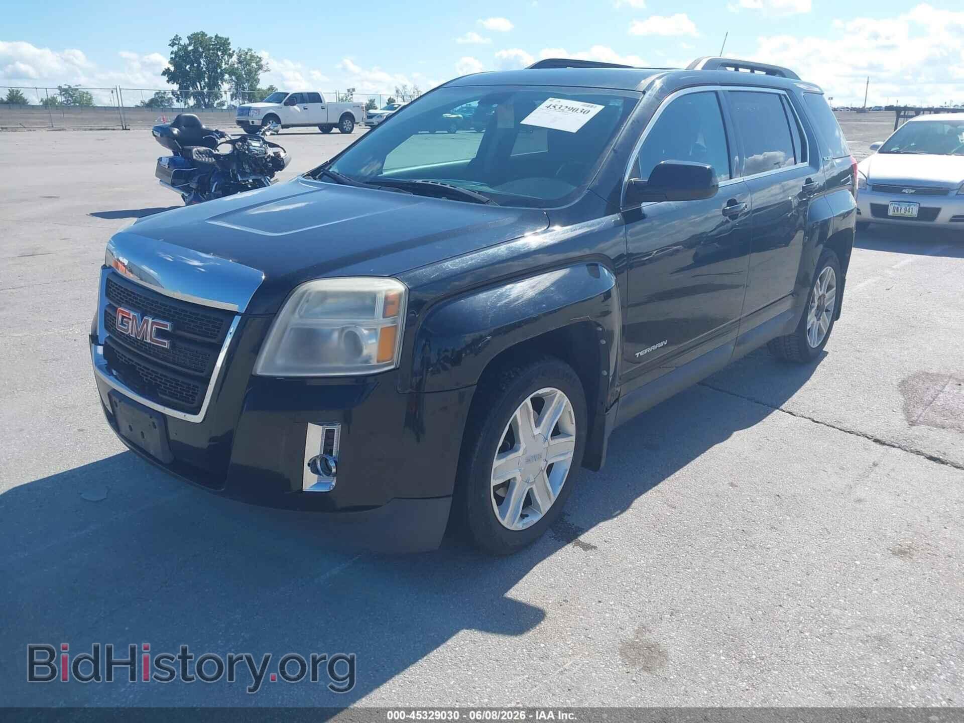 2011 GMC TERRAIN - VIN: 2CTALSEC9B6242021 - Photo 2