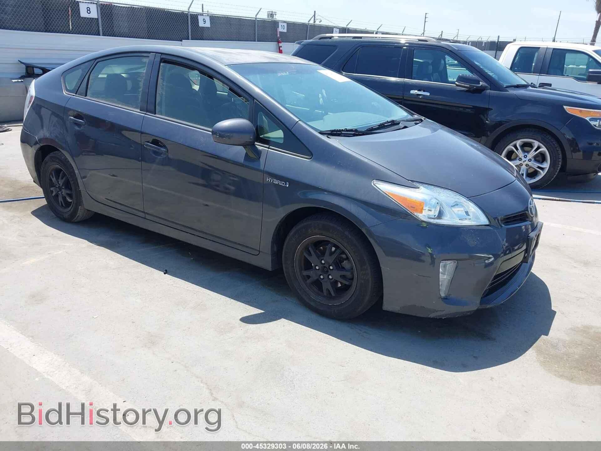 Фотография JTDKN3DU5E1754375 - TOYOTA PRIUS 2014