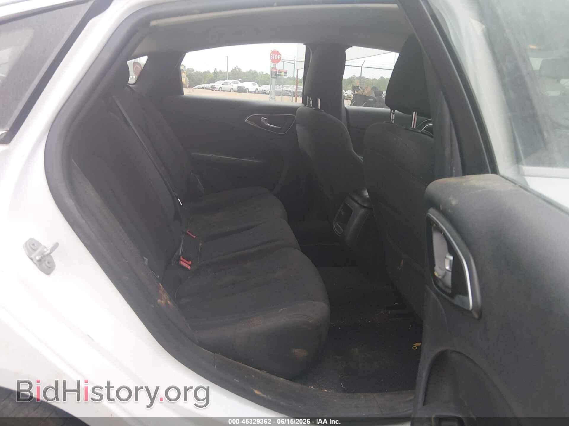 2016 CHRYSLER 200 - VIN: 1C3CCCAB1GN147399 - Фото 8