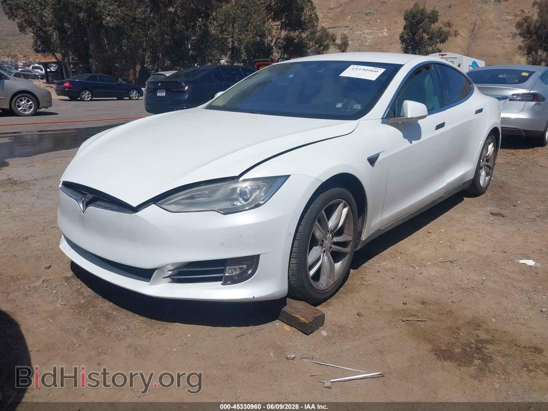 2016 TESLA MODEL S - VIN: 5YJSA1E17GF123402 - Фото 2