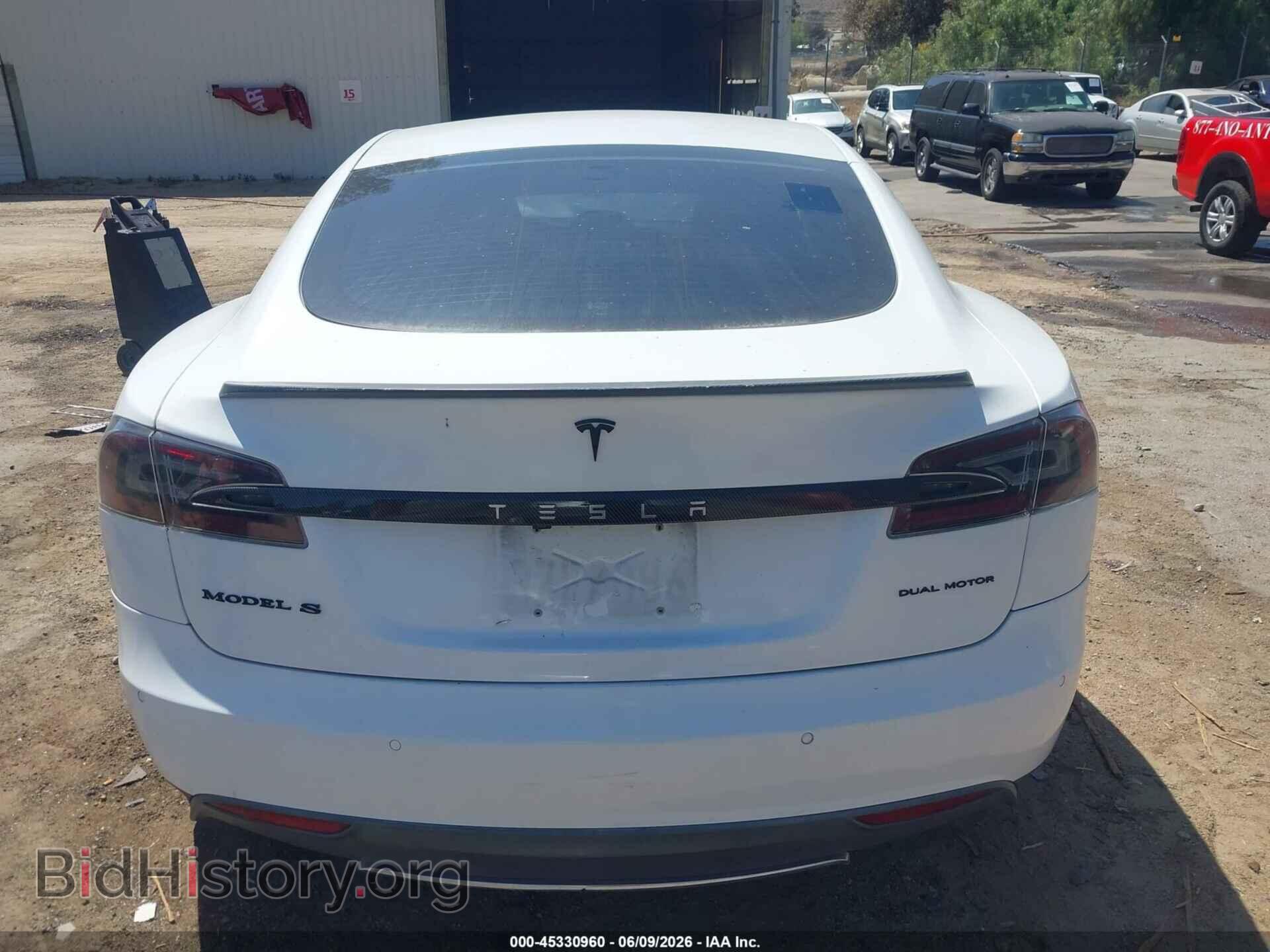 2016 TESLA MODEL S - VIN: 5YJSA1E17GF123402 - Фото 15