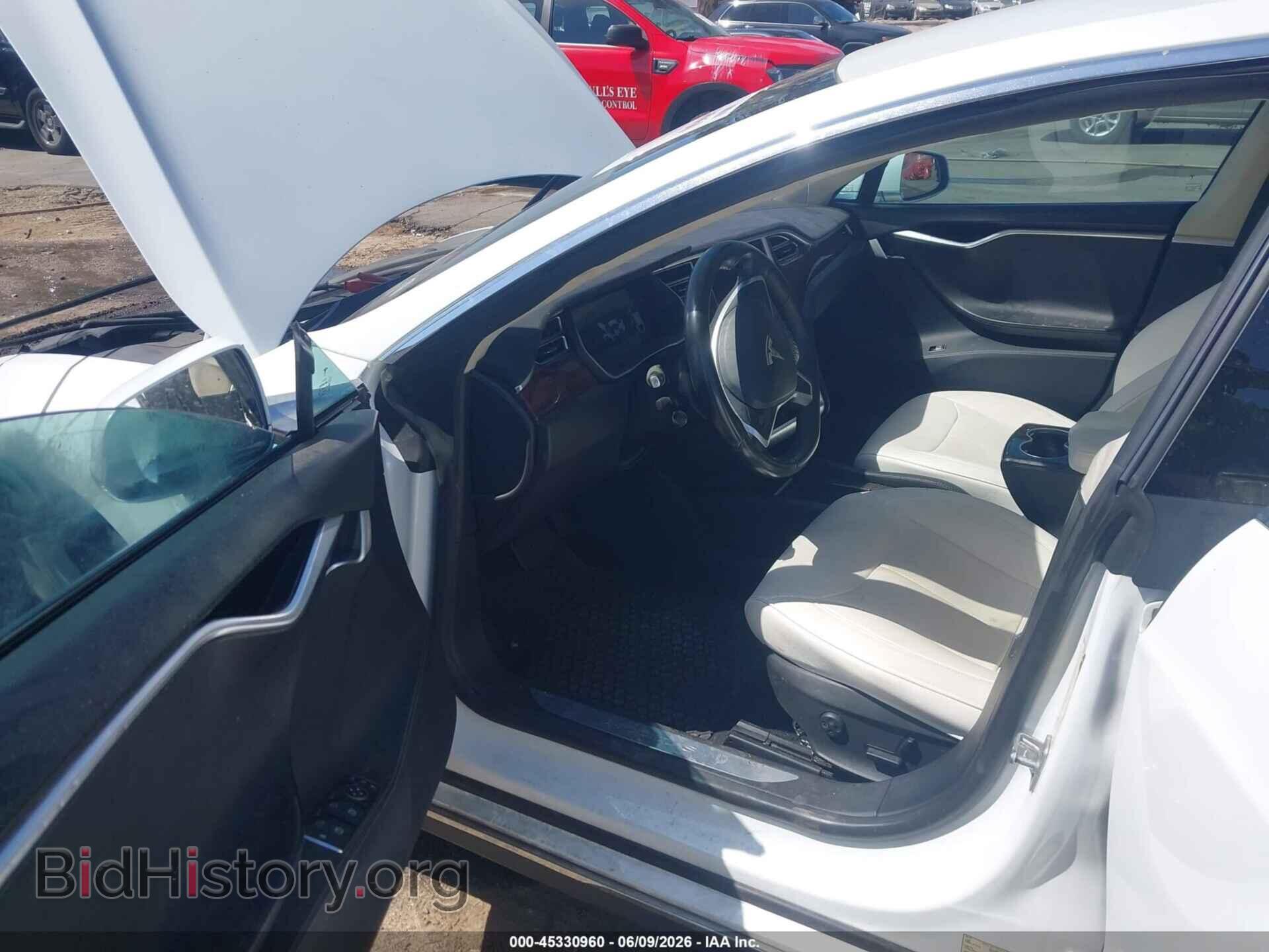 2016 TESLA MODEL S - VIN: 5YJSA1E17GF123402 - Фото 5