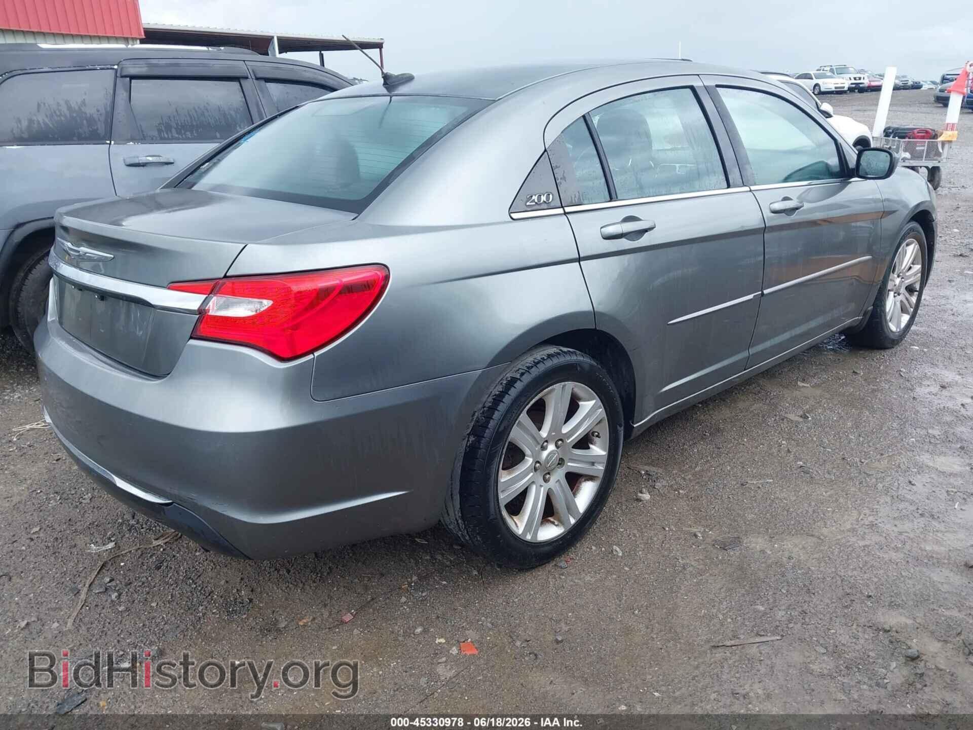 2013 CHRYSLER 200 - VIN: 1C3CCBBB9DN732297 - Photo 4