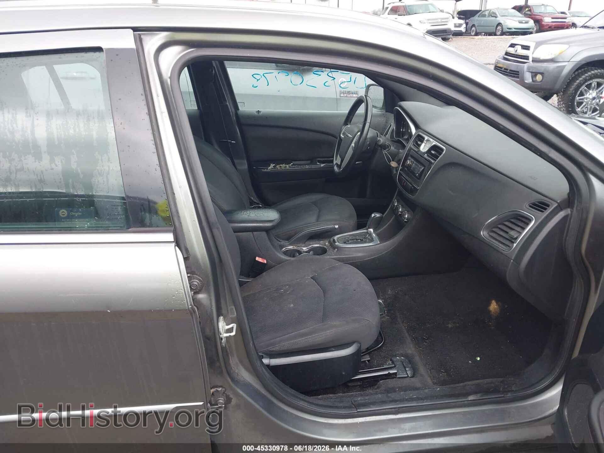 2013 CHRYSLER 200 - VIN: 1C3CCBBB9DN732297 - Photo 5