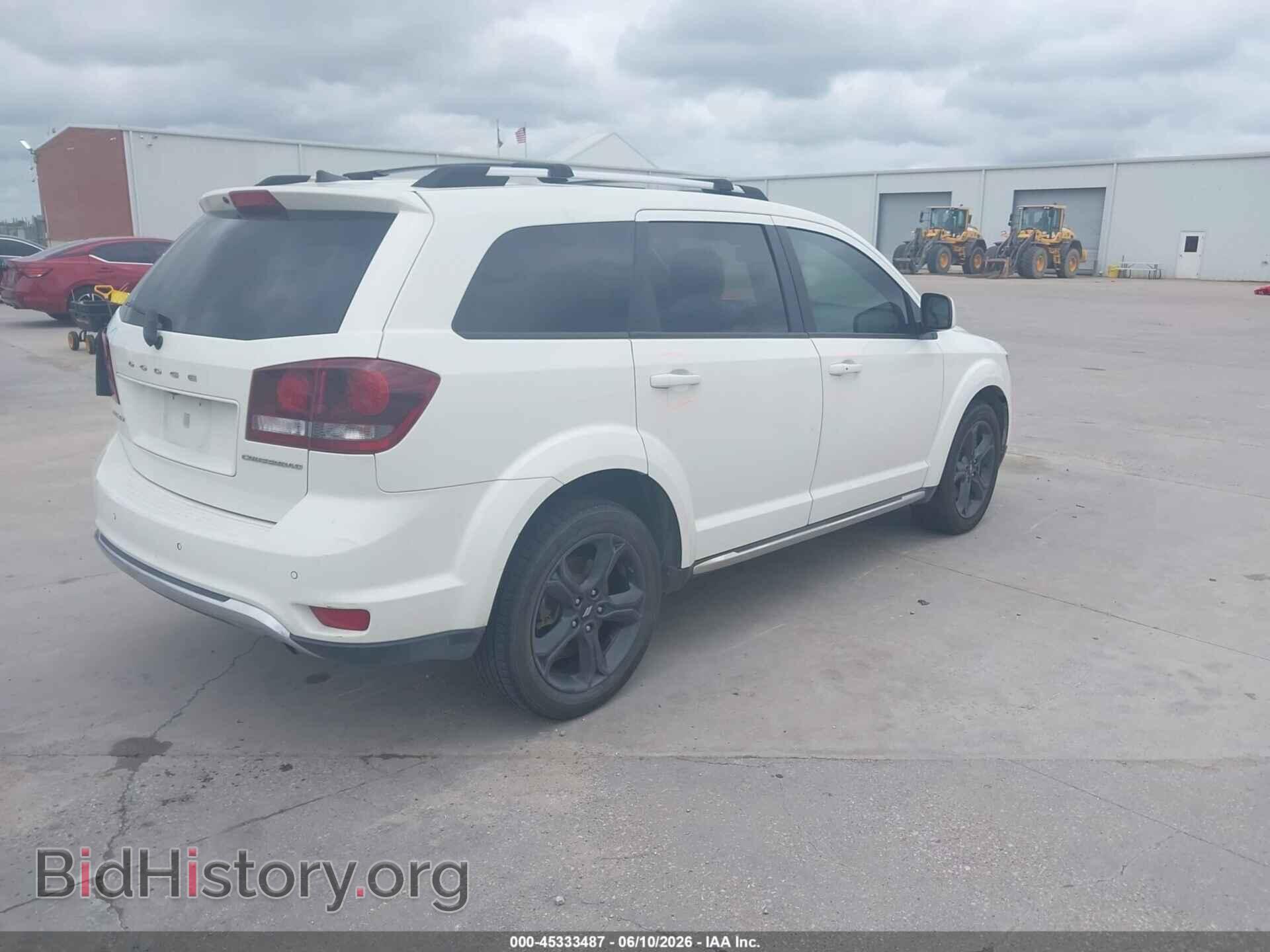2020 DODGE JOURNEY - VIN: 3C4PDCGB8LT201034 - Фото 4