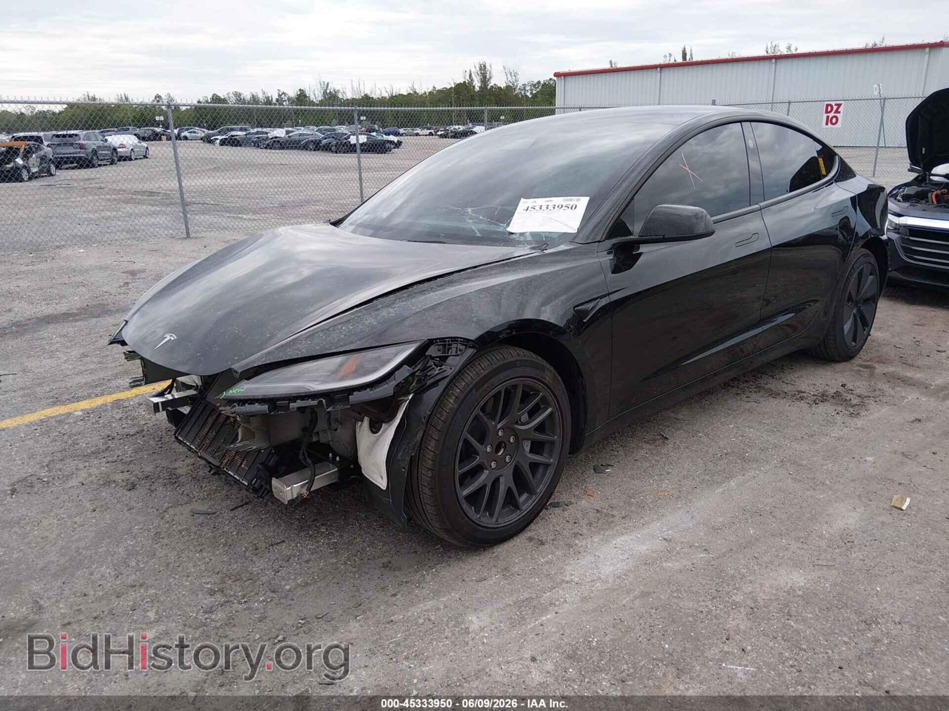 2025 TESLA MODEL 3 - VIN: 5YJ3E1EA3SF940674 - Photo 2